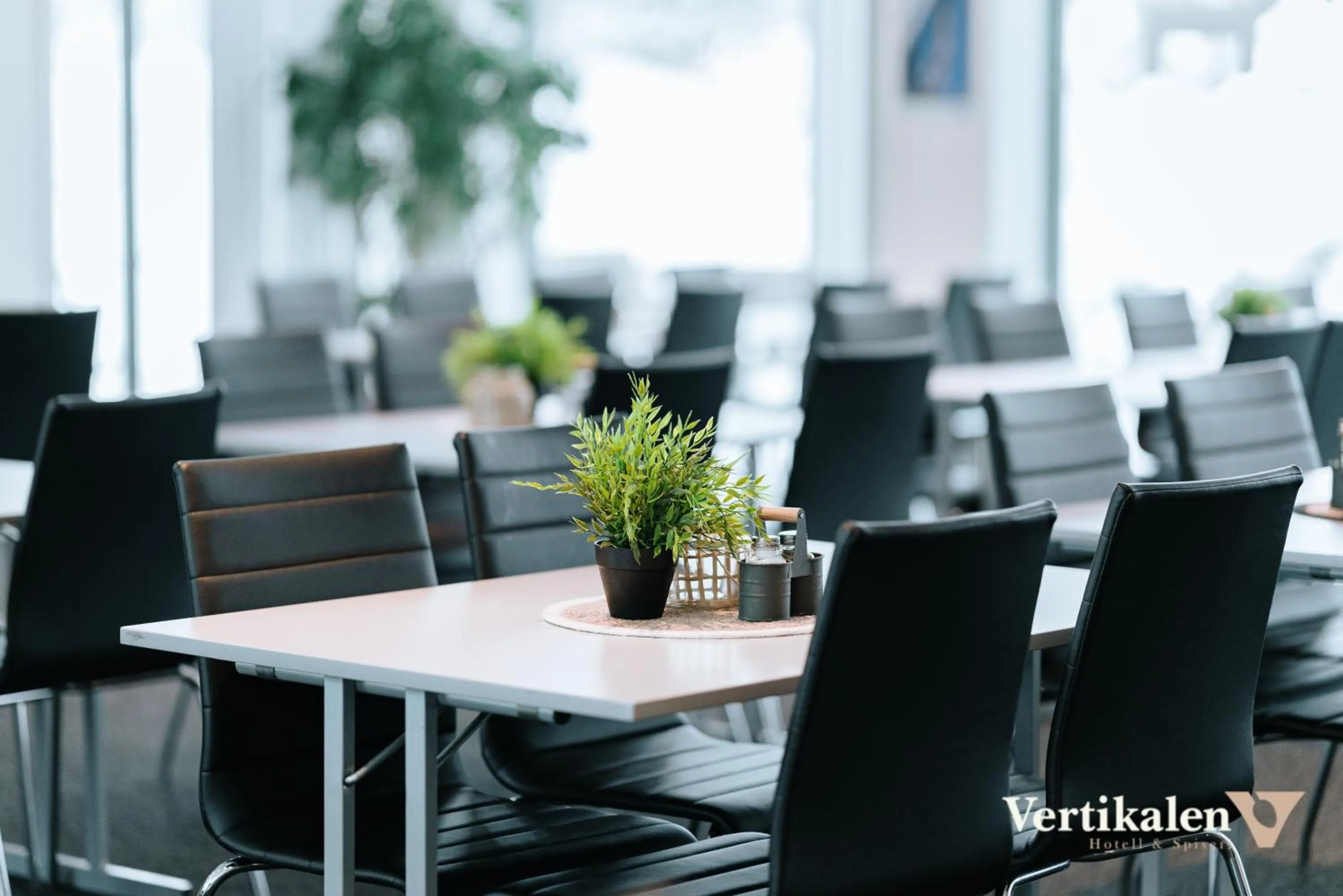 Restaurant/places to eat in Horisonten Lillesand