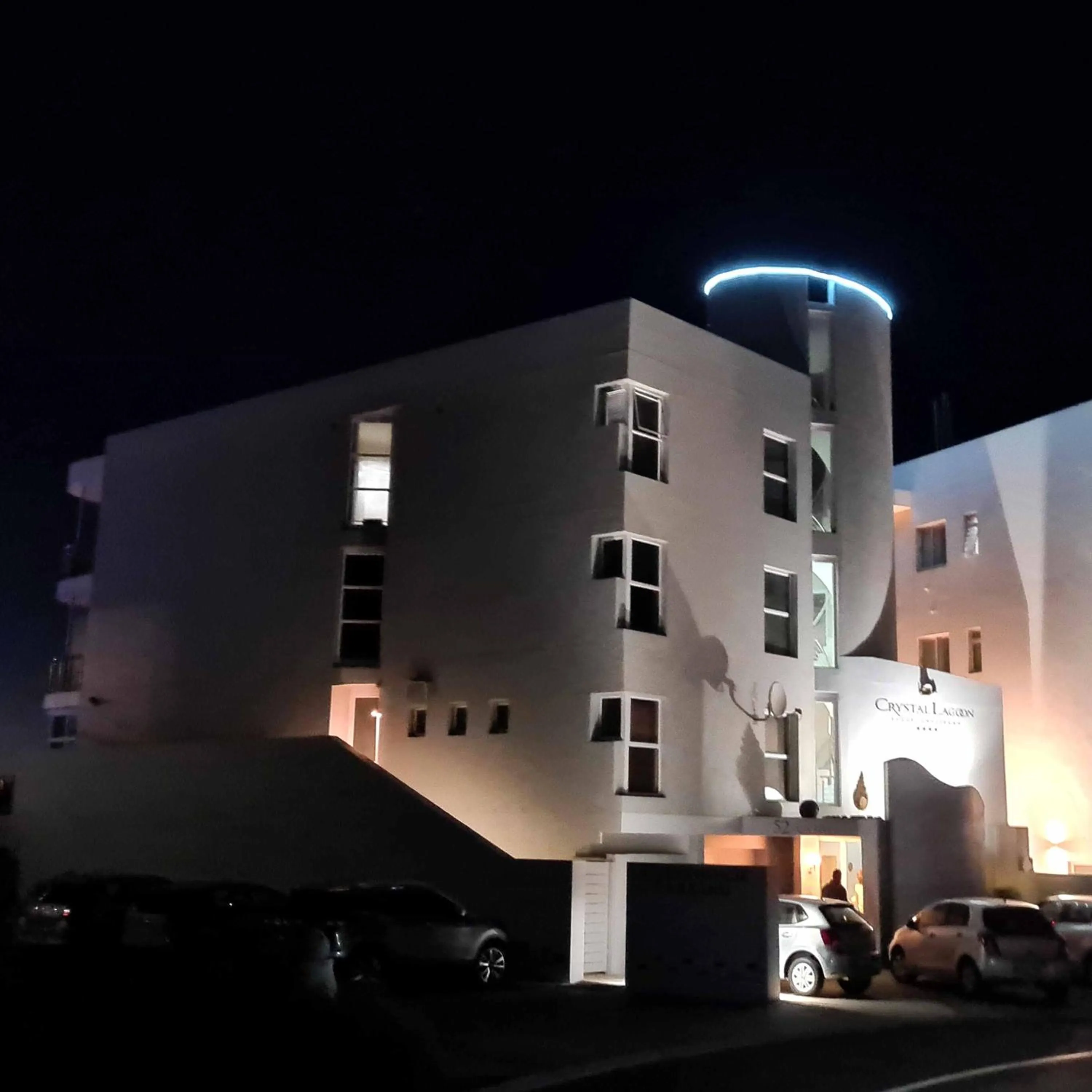 Property building in Crystal Lagoon Lodge