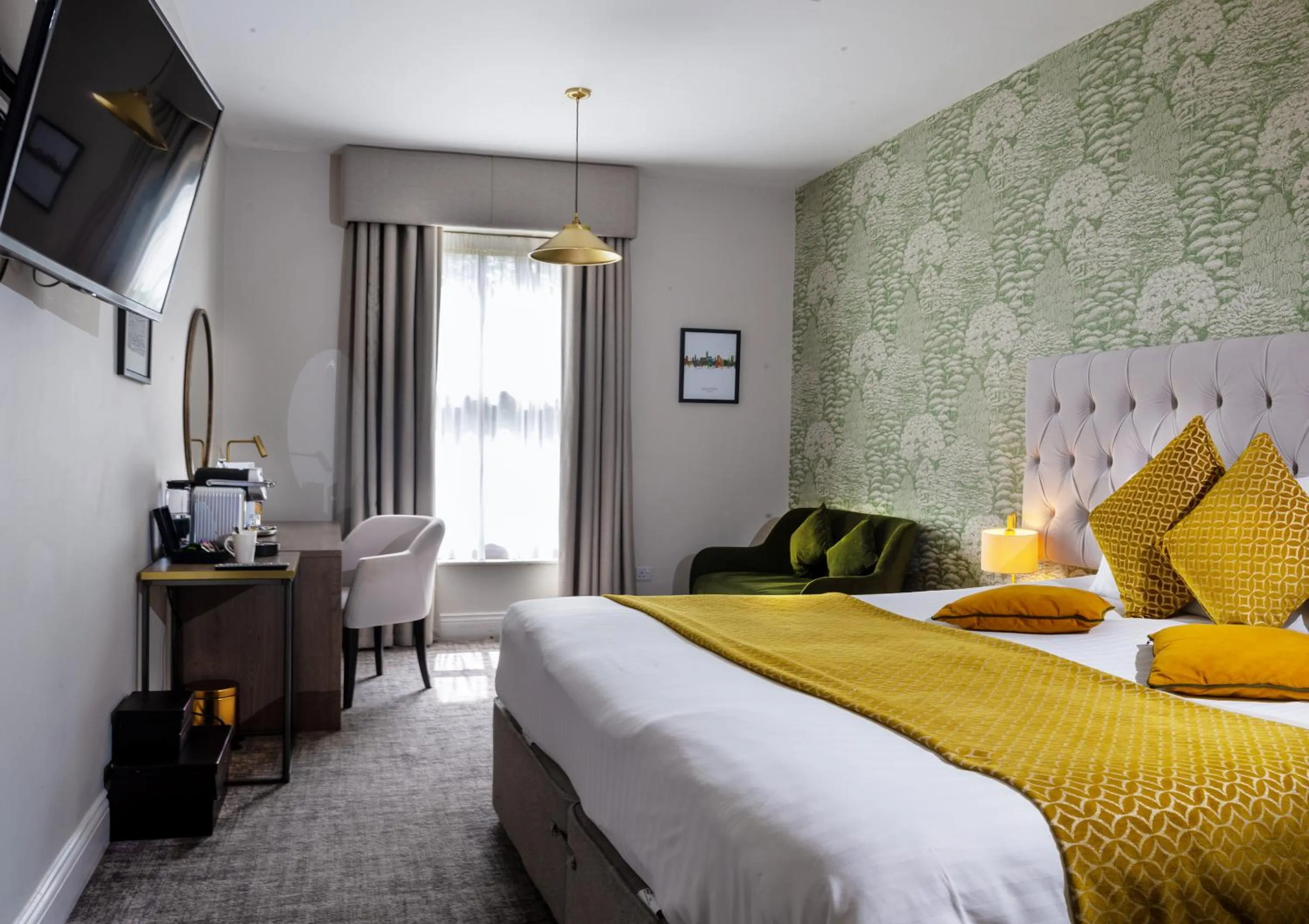 Bed in Hatherley Manor Hotel & Spa