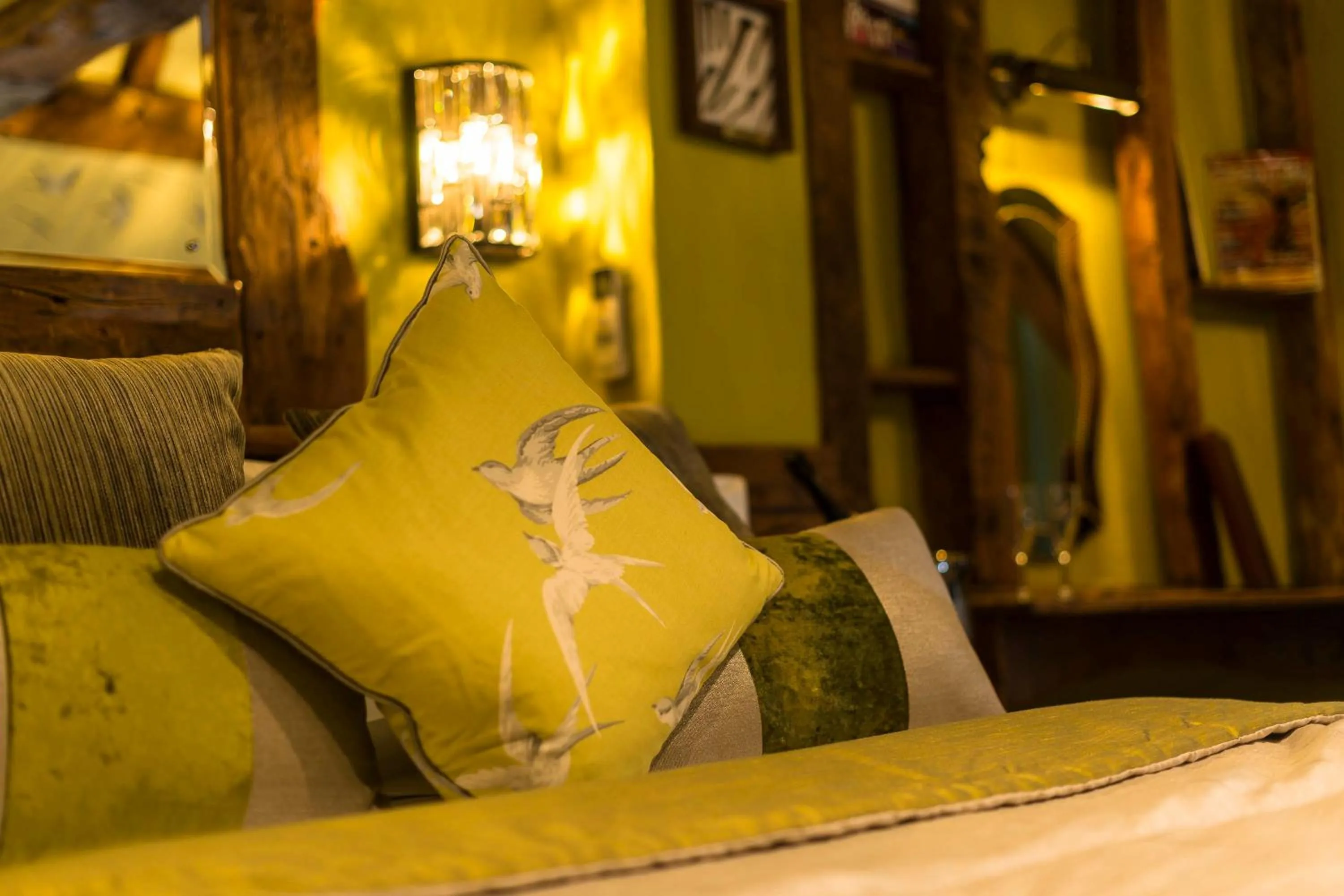 Bed in Hatherley Manor Hotel & Spa