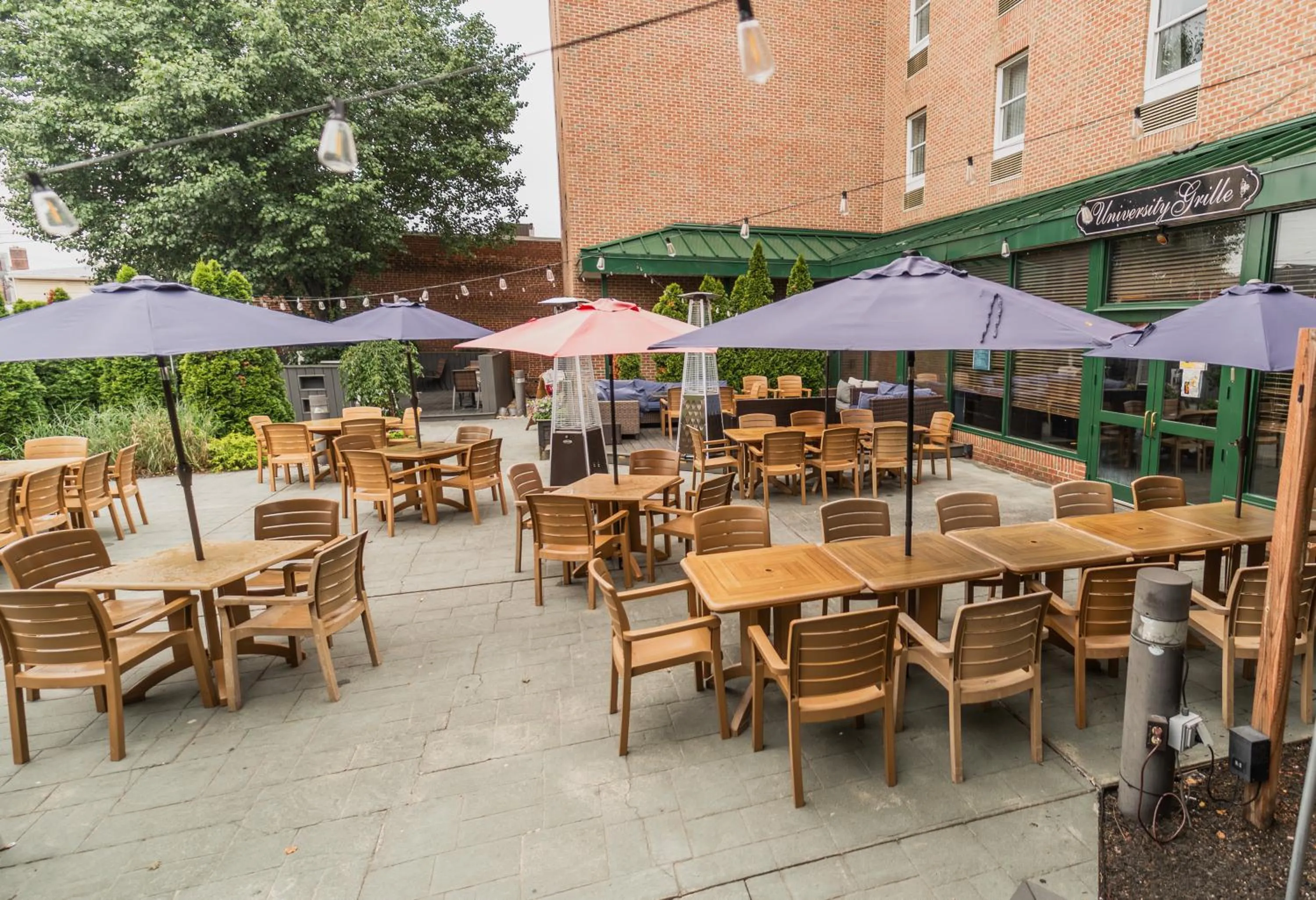 University Hotel & Suites Shippensburg, Trademark by Wyndham