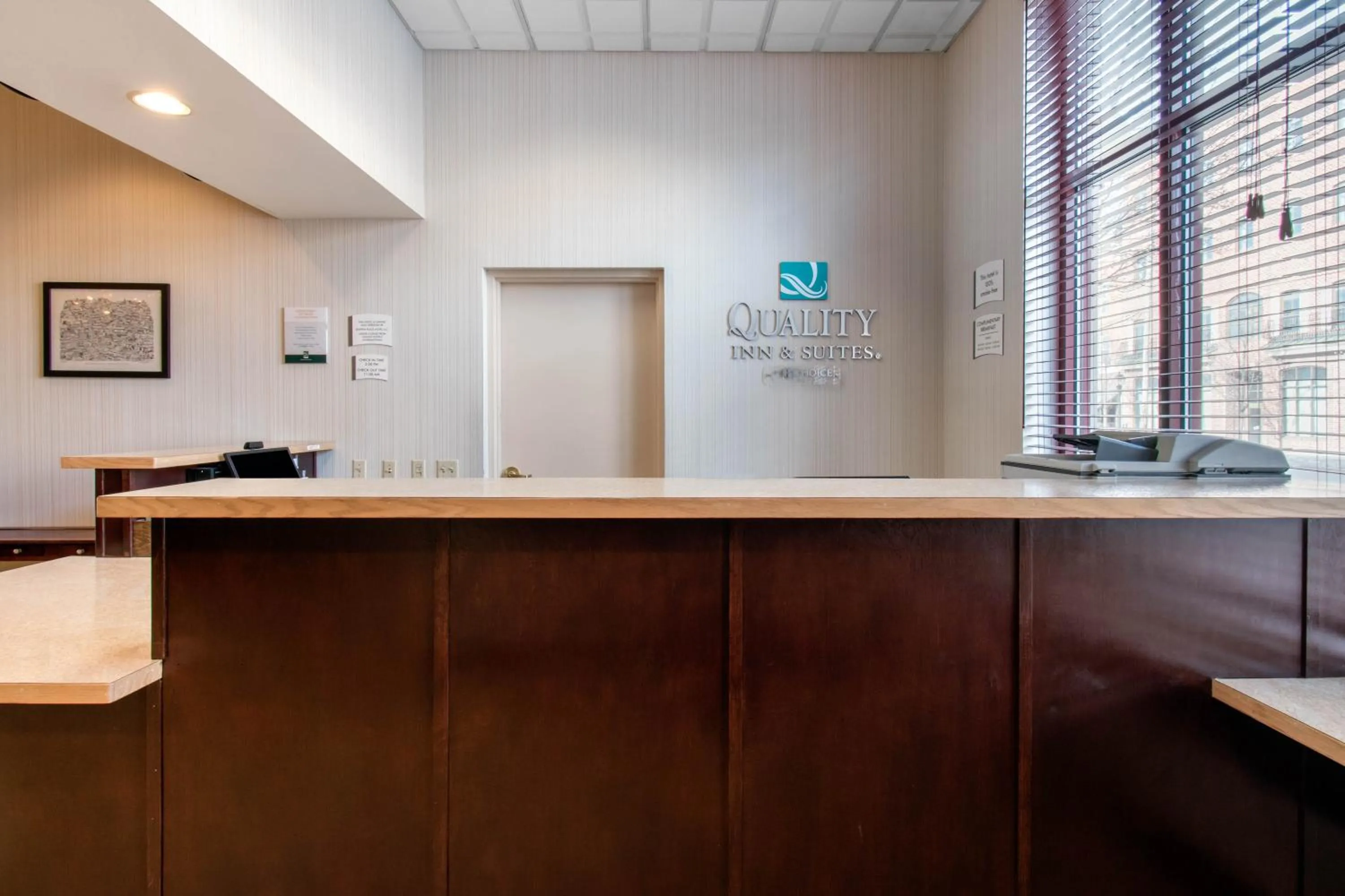 Clarion Hotel & Suites University-Shippensburg