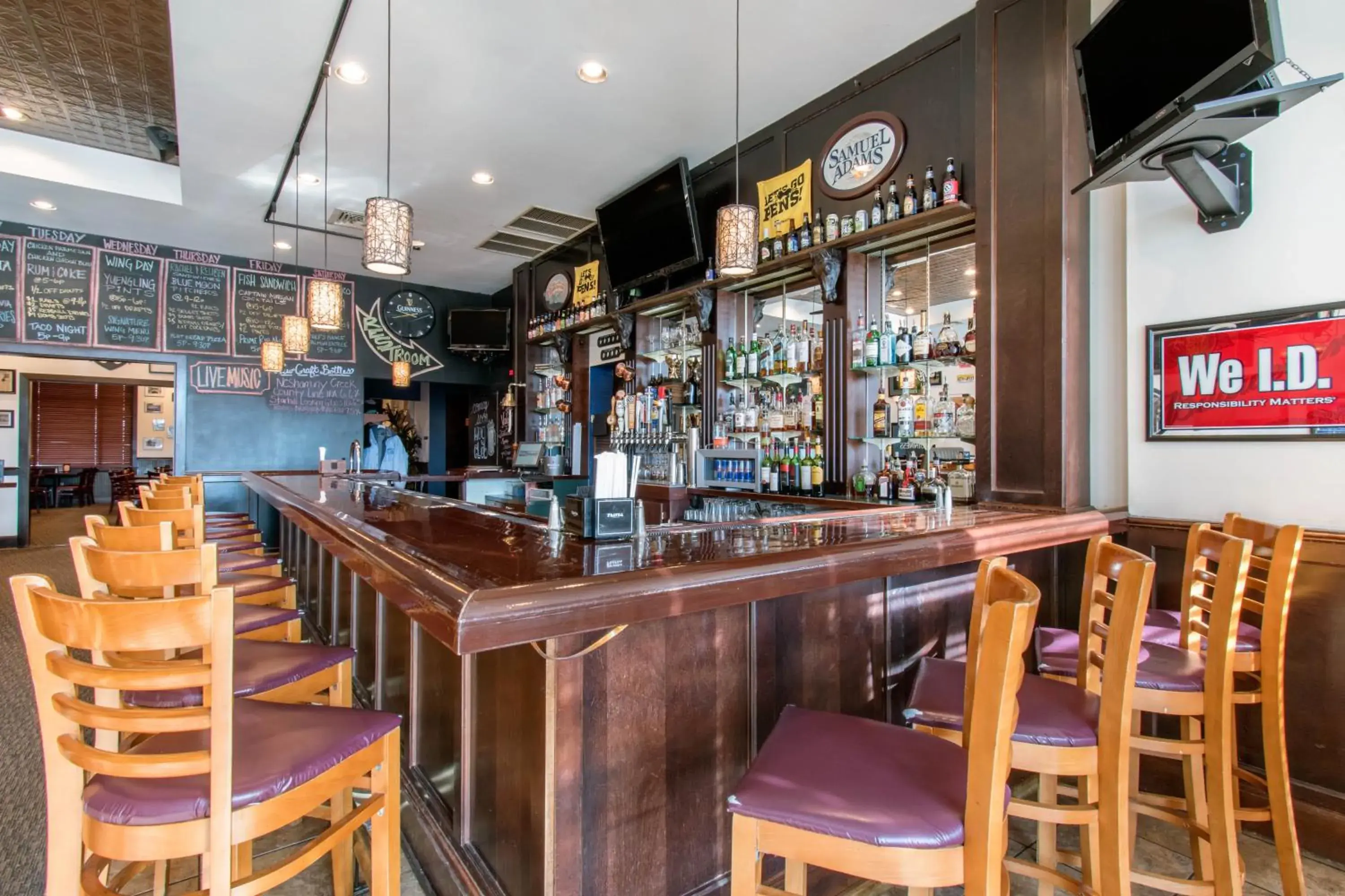 Restaurant/places to eat in Clarion Hotel & Suites University-Shippensburg Restaurant/places to eat in Clarion Hotel & Suites University-Shippensburg