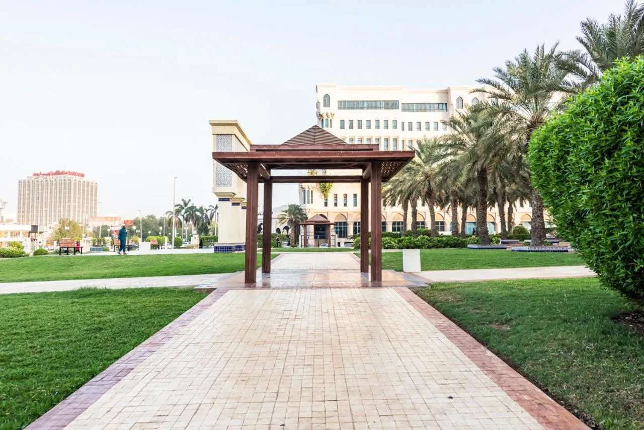 Property building in Paradise Inn Jeddah Hotel