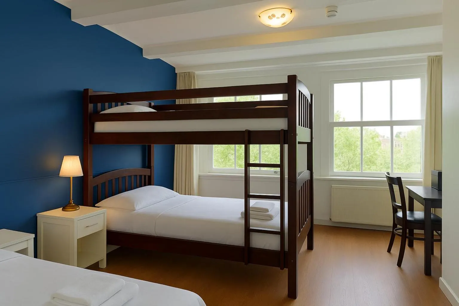 Bedroom, Bed in Hotel Prinsenhof Amsterdam