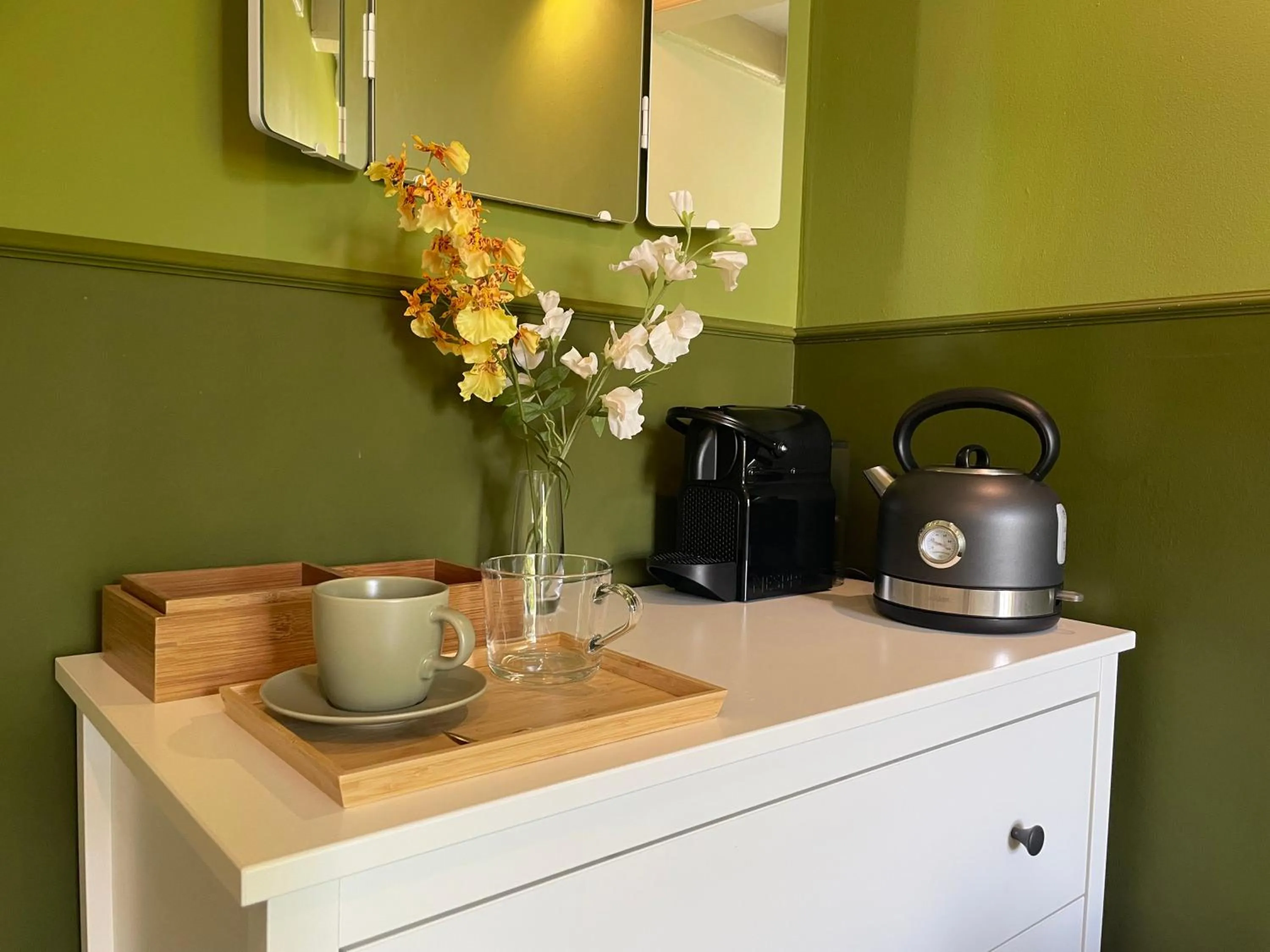 Coffee/tea facilities in Hotel Prinsenhof Amsterdam