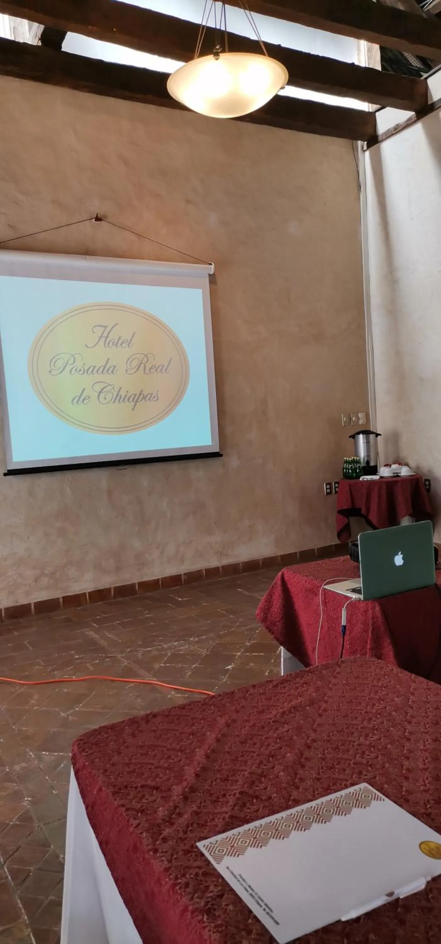 Communal lounge/ TV room in Posada Real de Chiapas