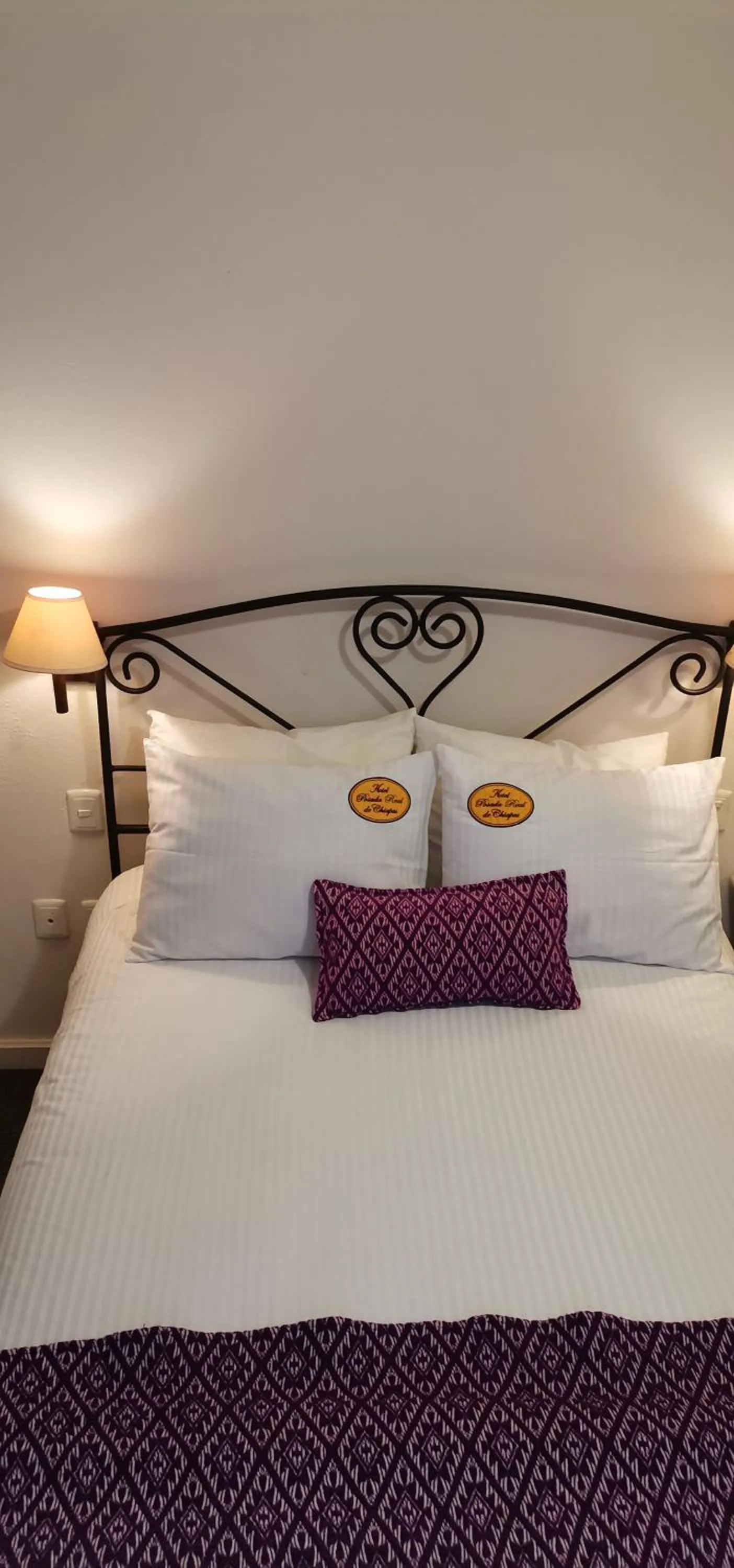 Bed in Mision Grand San Cristobal de las Casas