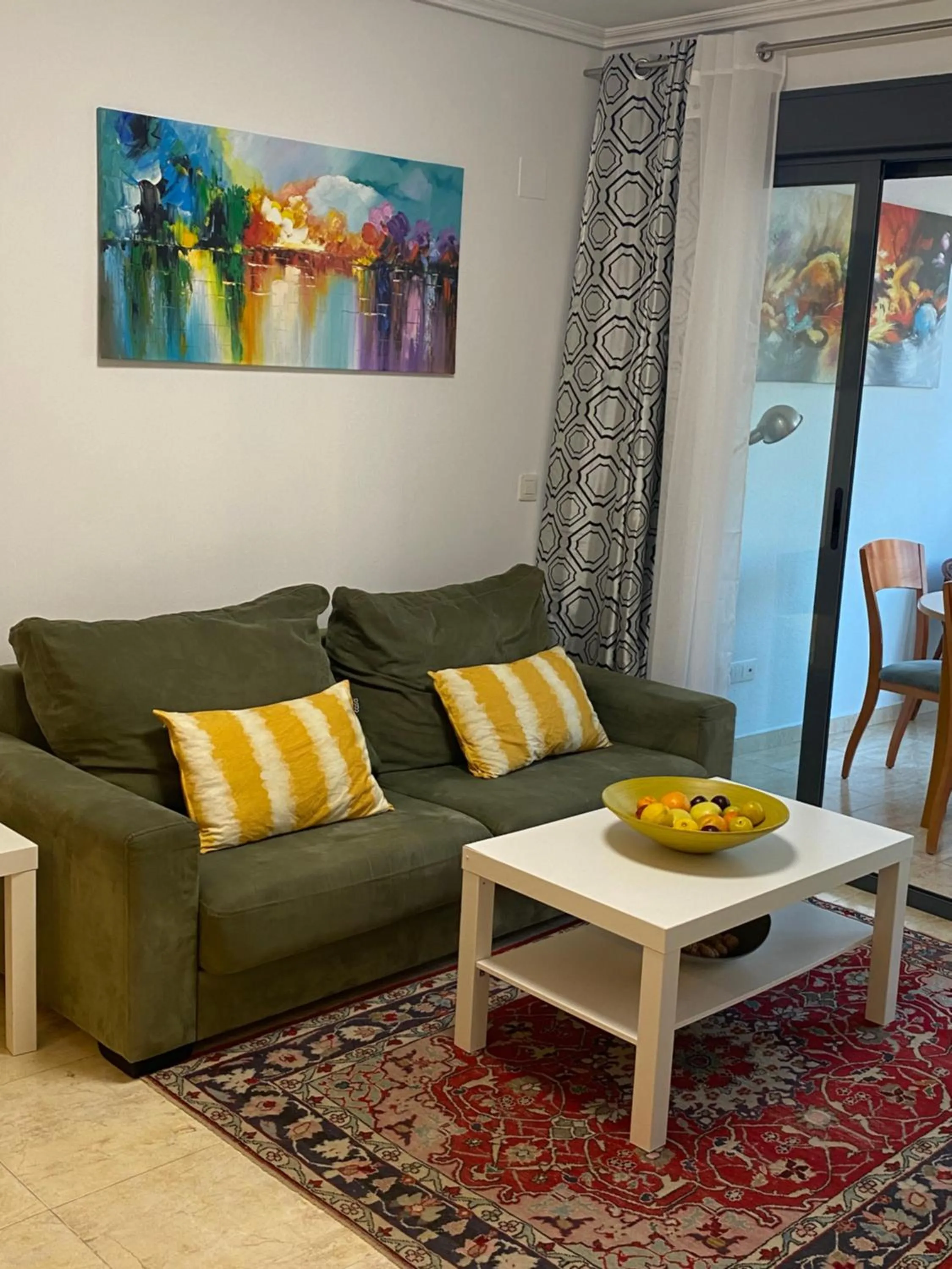 Precioso apartamento con vistas al mar