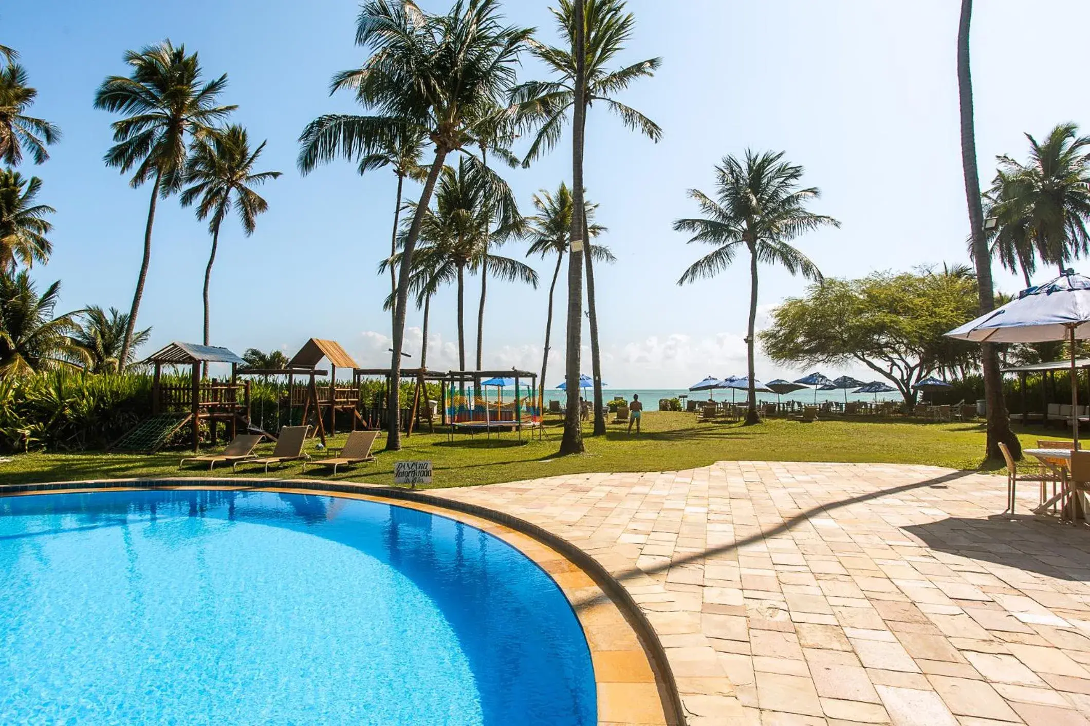 Garden view in Baía Branca Beach Resort Garden view in Baía Branca Beach Resort