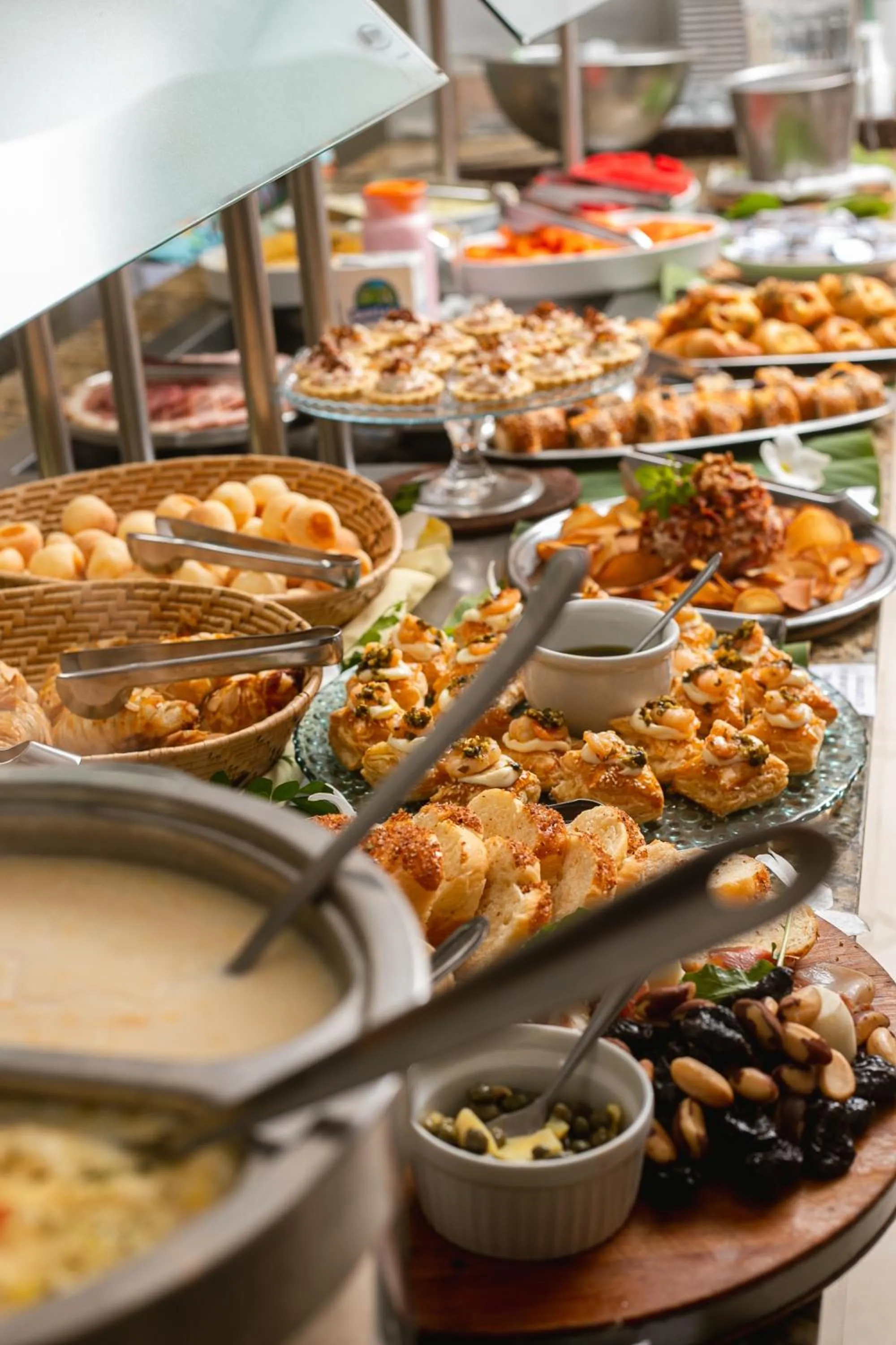 Buffet breakfast in Baía Branca Beach Resort