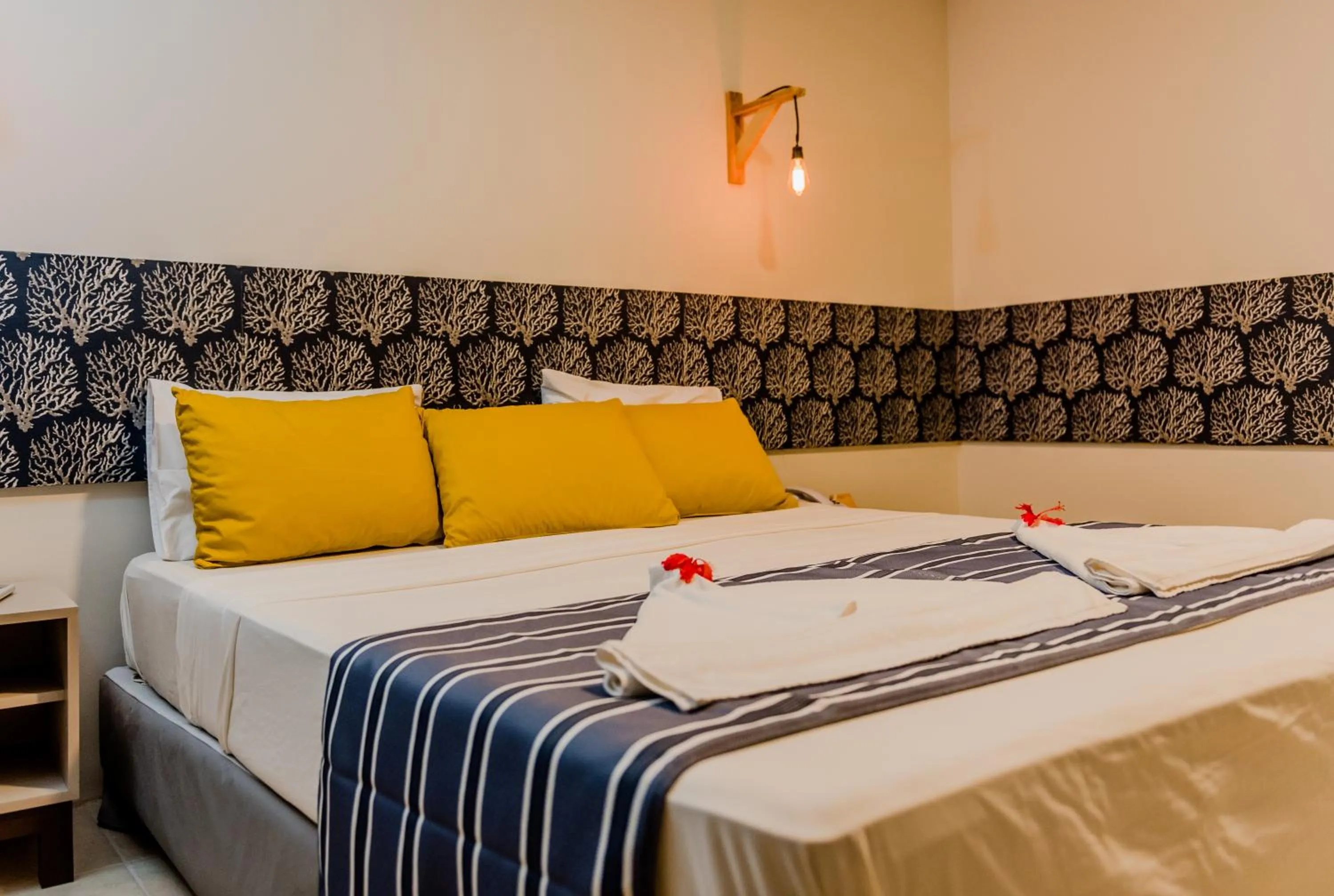 Photo of the whole room, Bed in Baía Branca Beach Resort