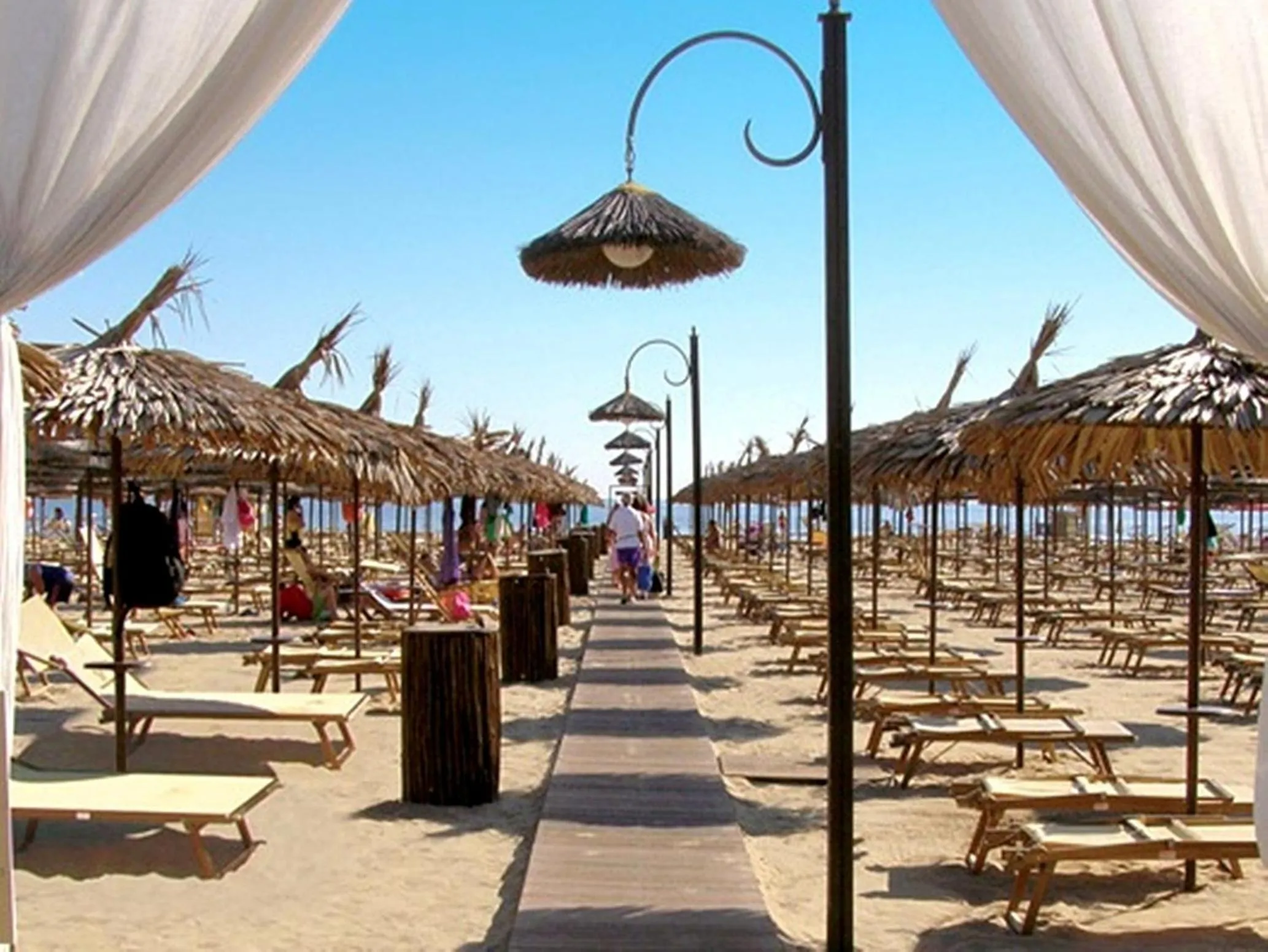 Beach in Hotel Confort