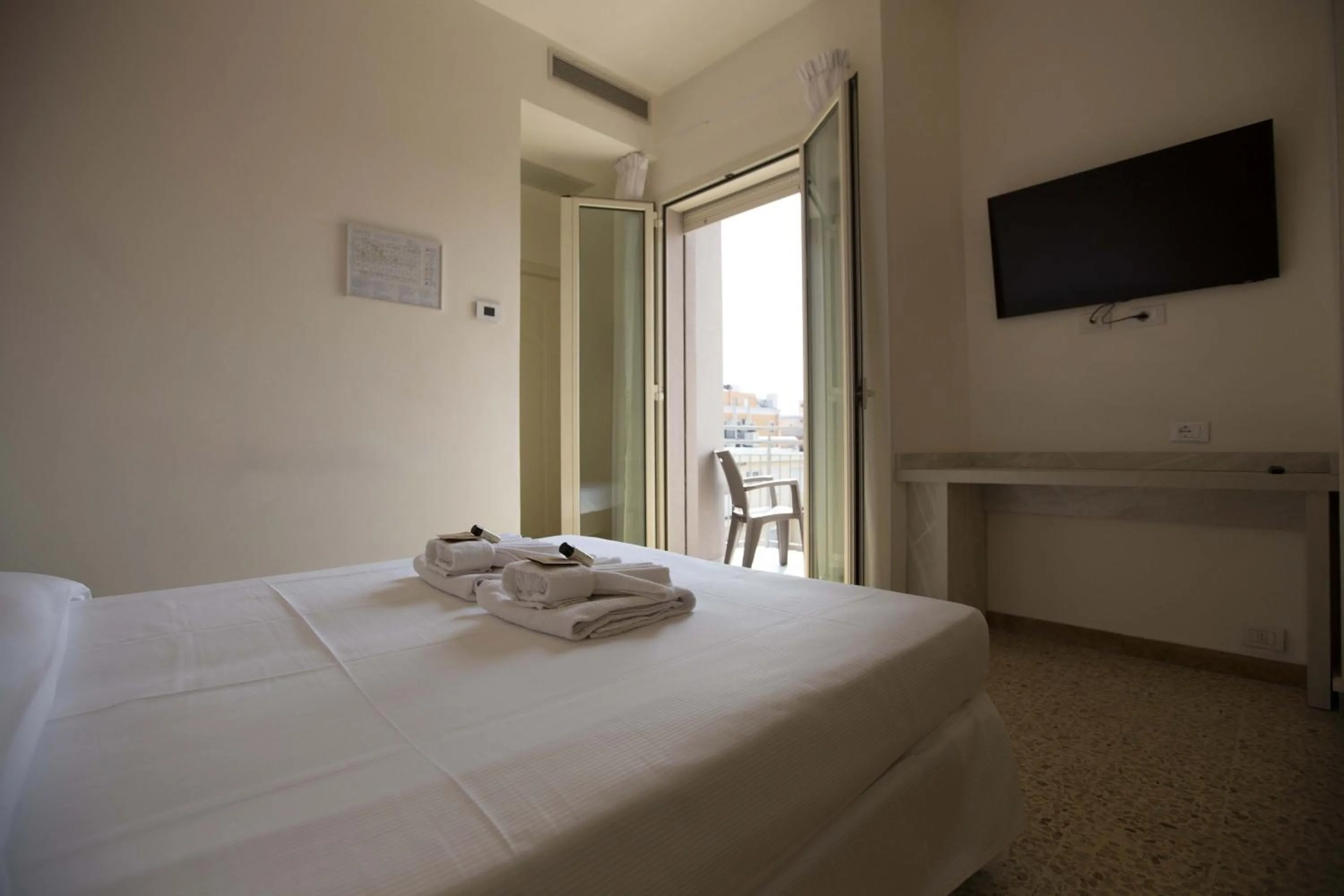 Bed in Hotel Confort