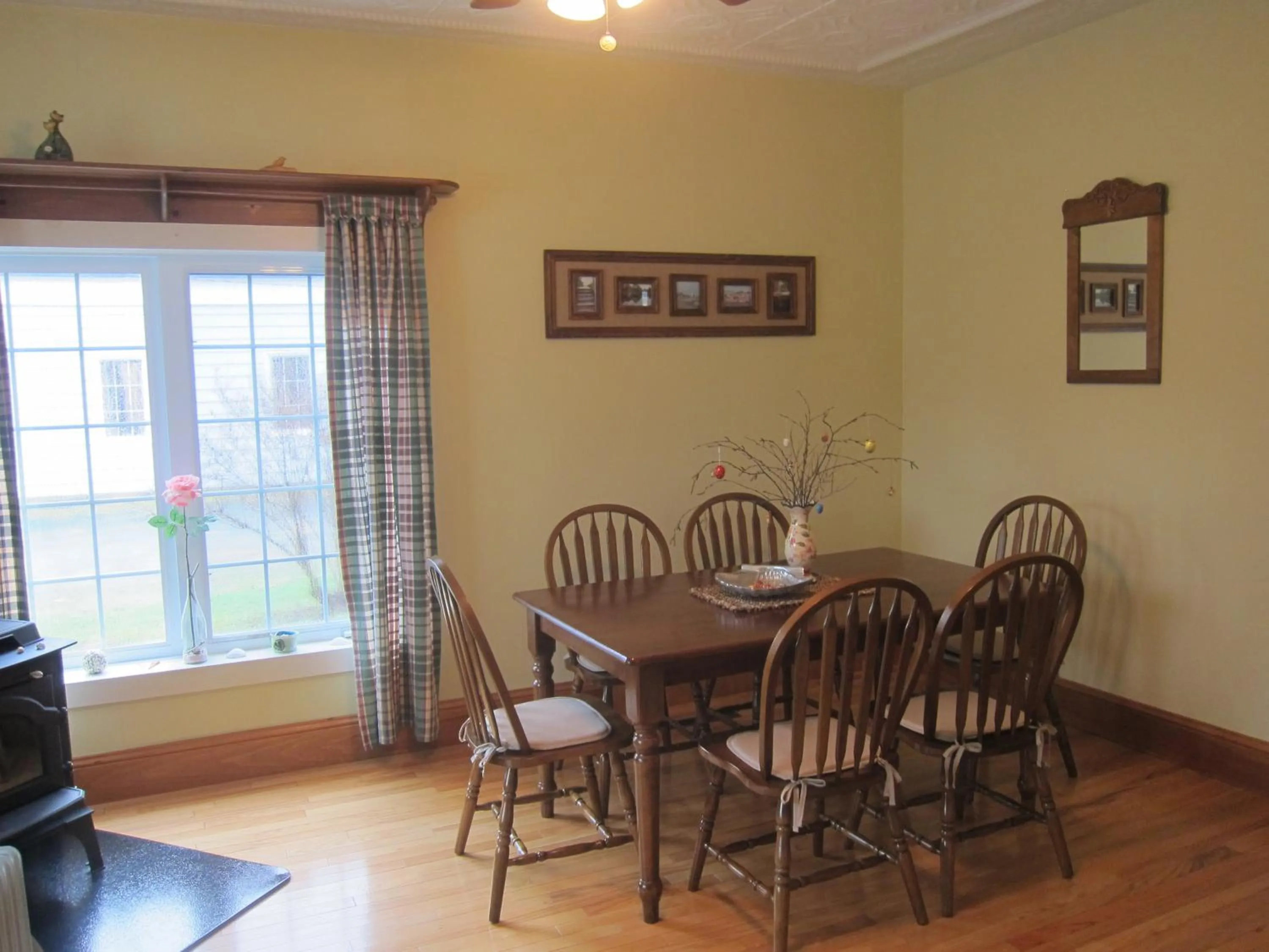 Photo of the whole room in B&B Art of Germany