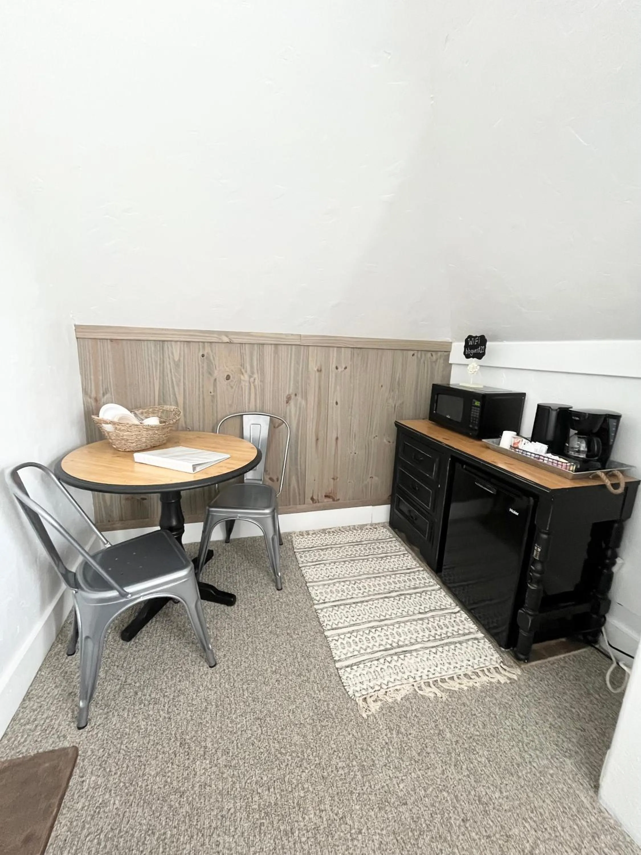Dining area in The Panguitch House