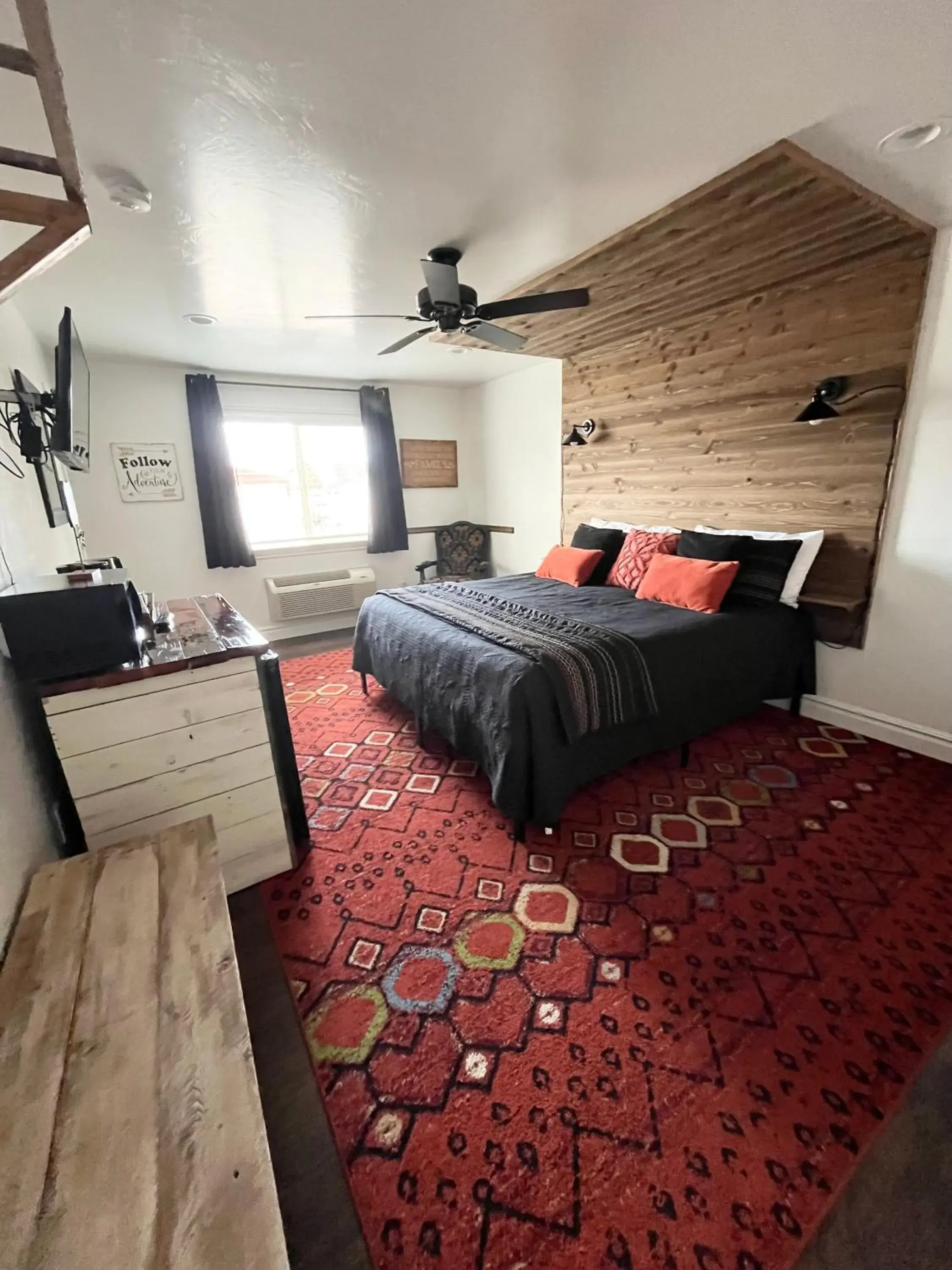 King Room - Ground Floor in The Panguitch House King Room - Ground Floor in The Panguitch House