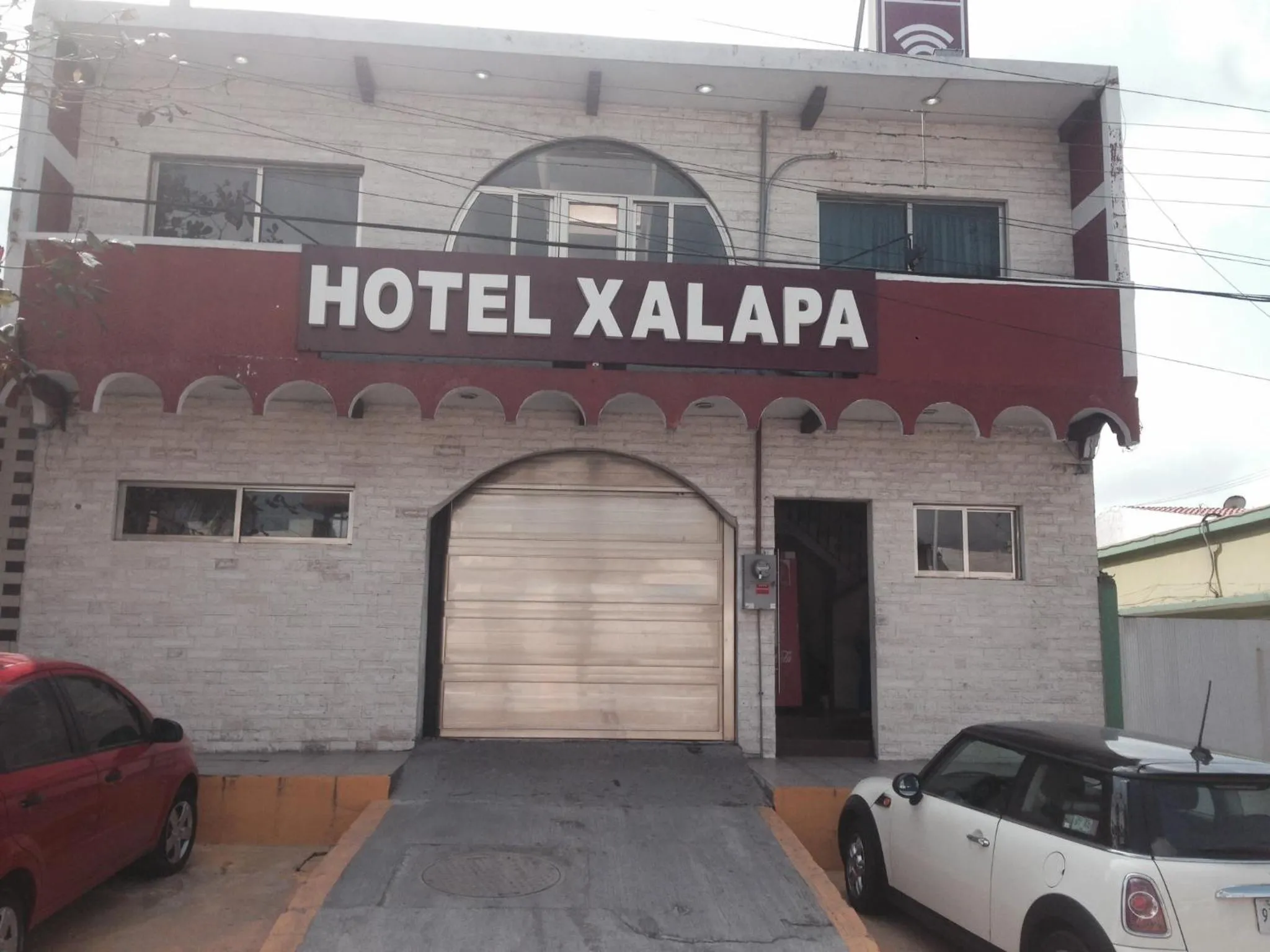 Facade/entrance in Hotel Xalapa