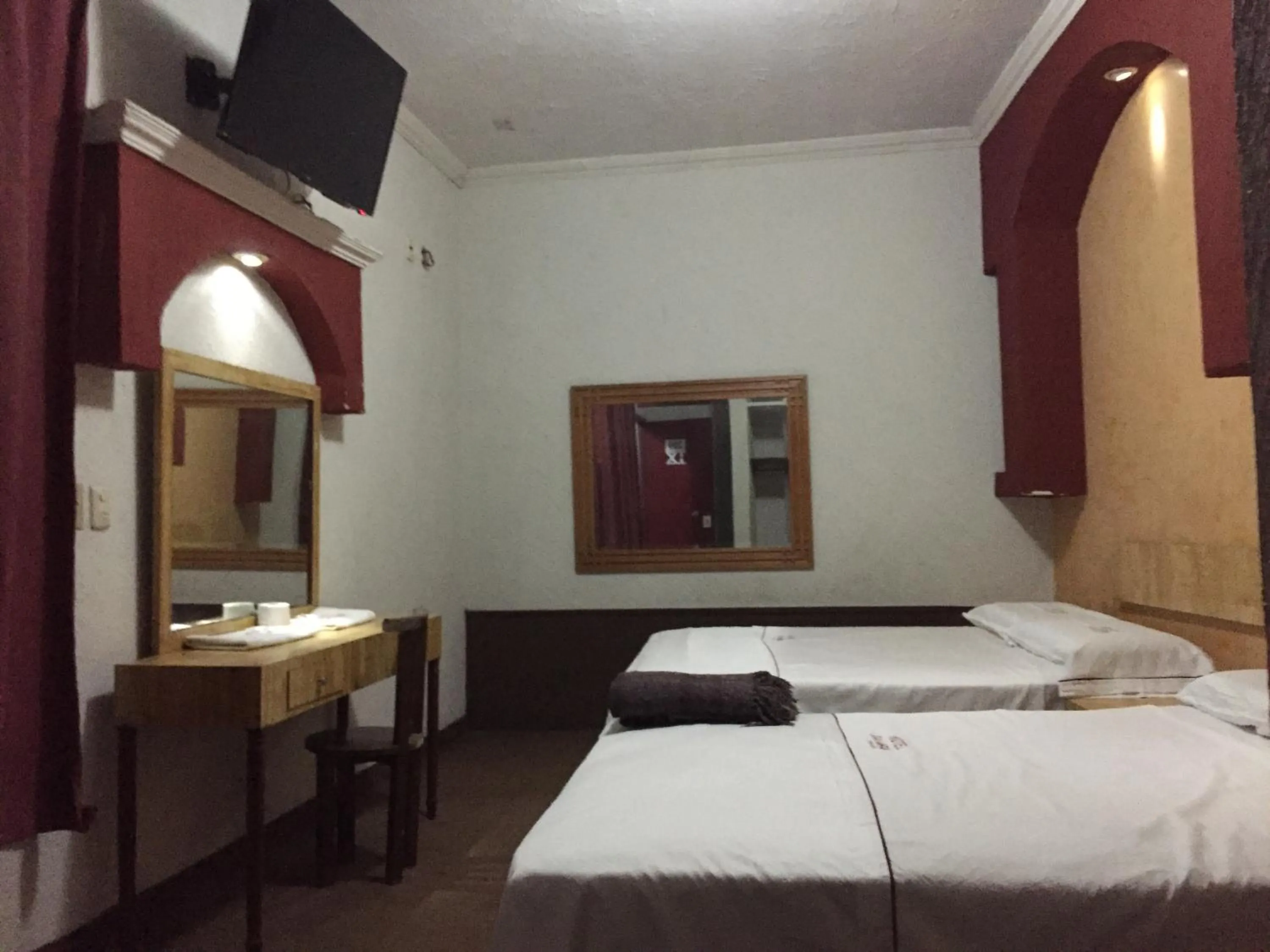 Photo of the whole room, Bed in Hotel Xalapa