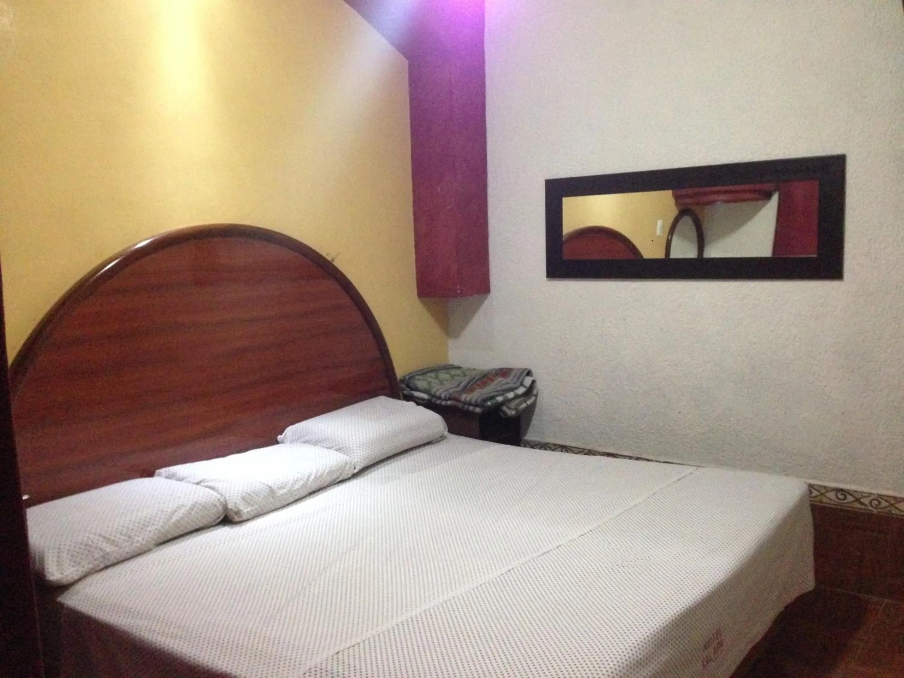 Photo of the whole room, Bed in Hotel Xalapa