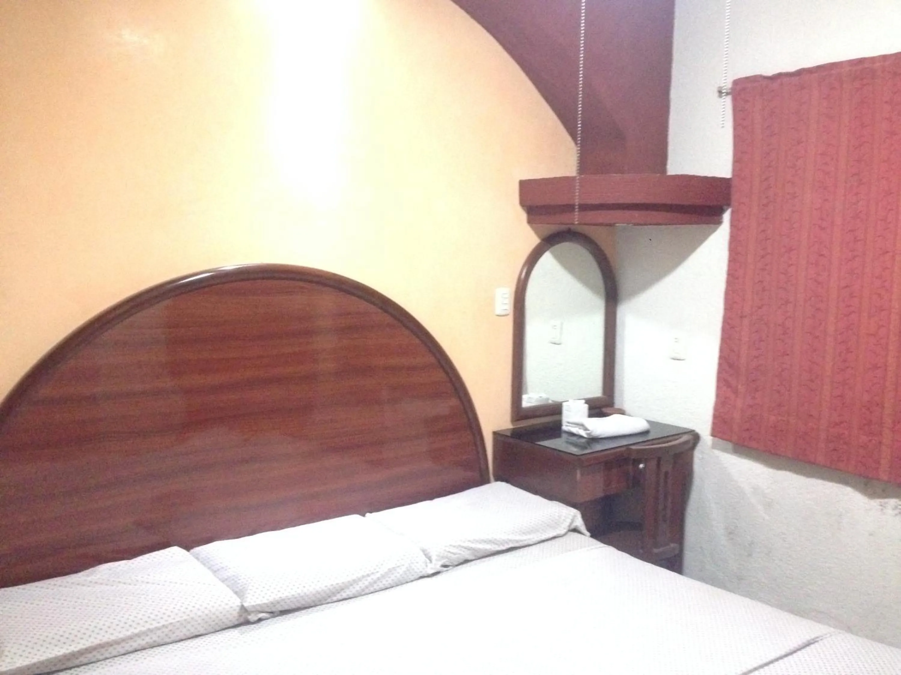 Photo of the whole room, Bed in Hotel Xalapa