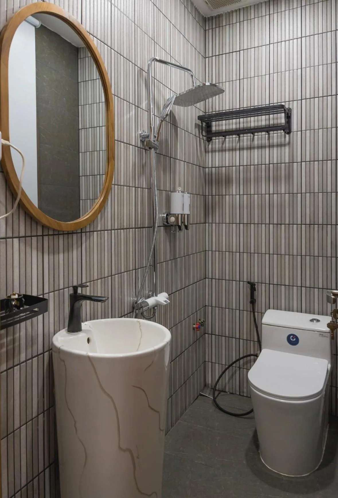 Toilet in The Palette Dalat