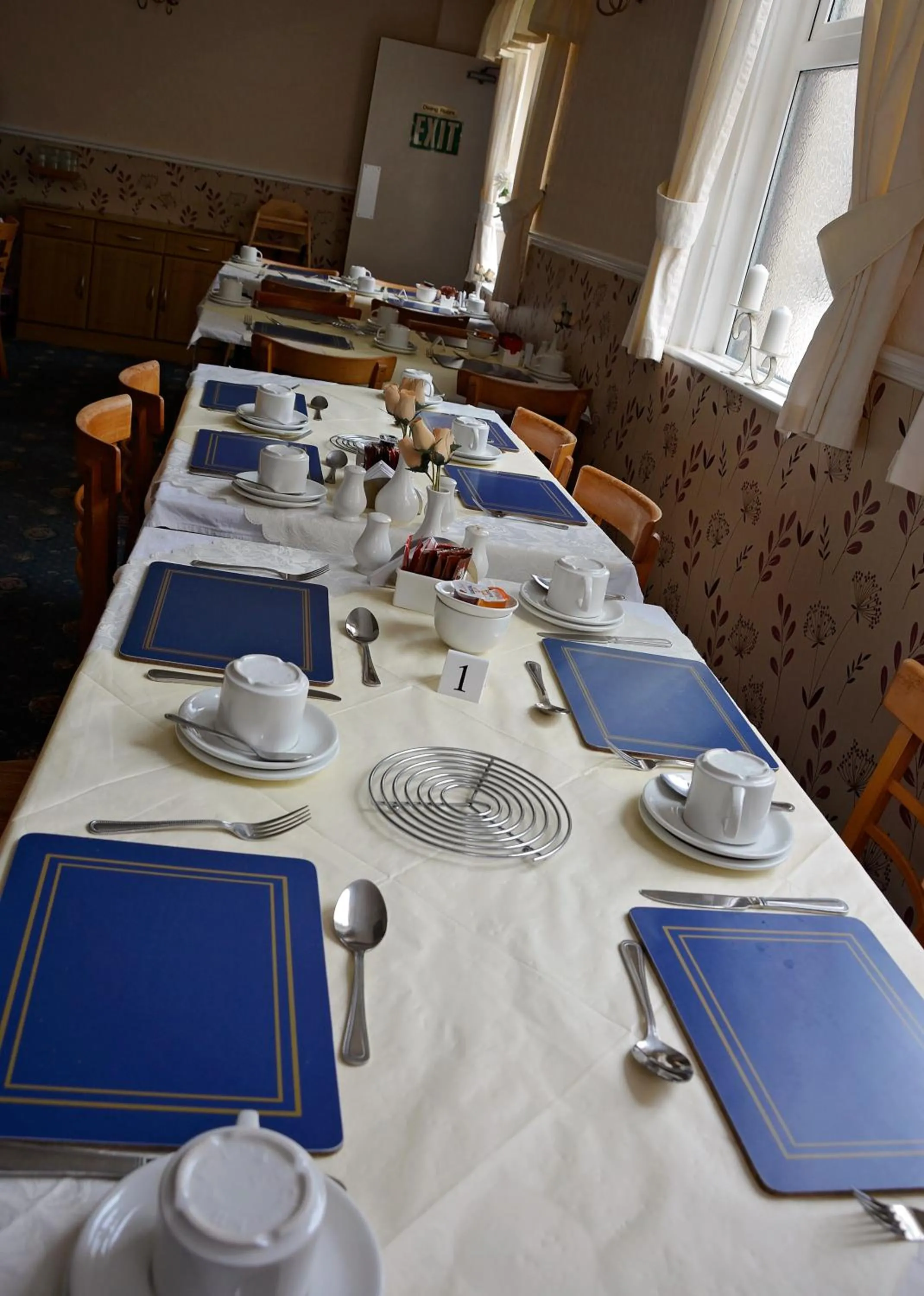 Restaurant/places to eat in Tobermory Hotel