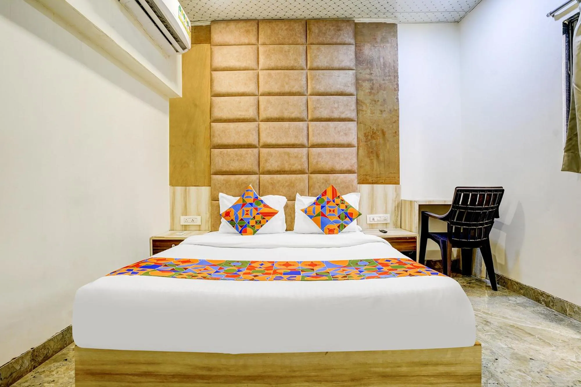 Bed in Via Sumit Palace