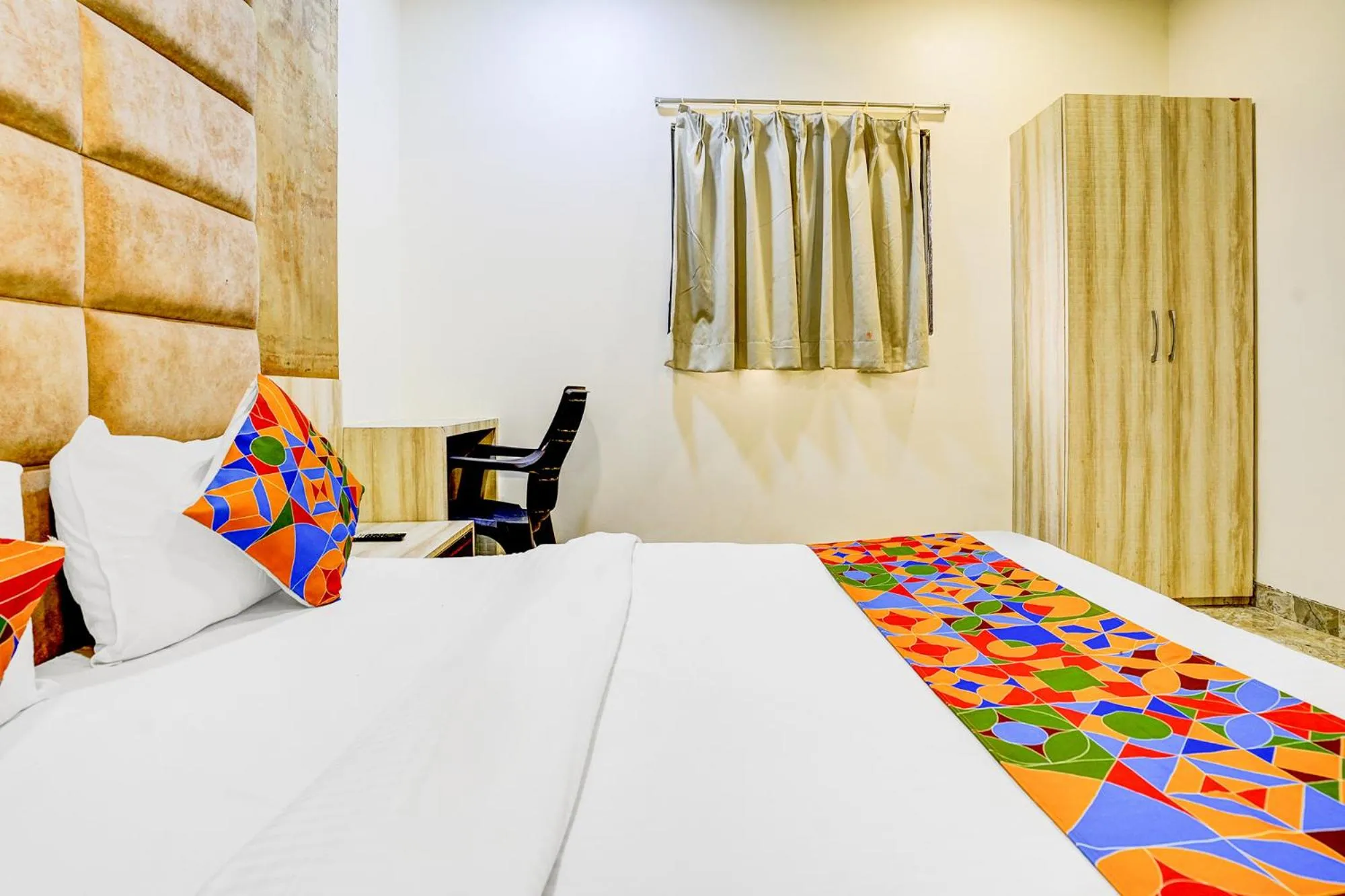 Bed in Via Sumit Palace