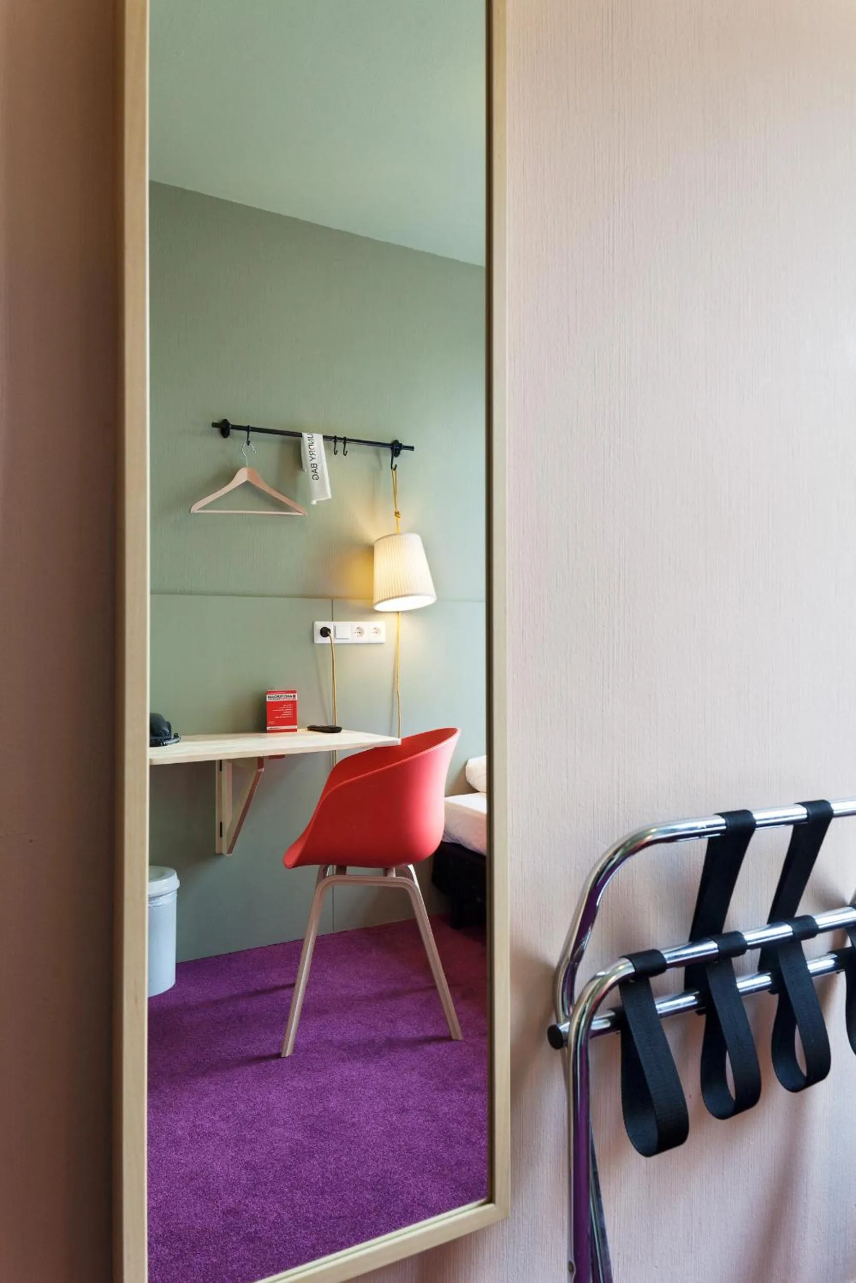 Decorative detail in Hotel The Neighbour's Magnolia