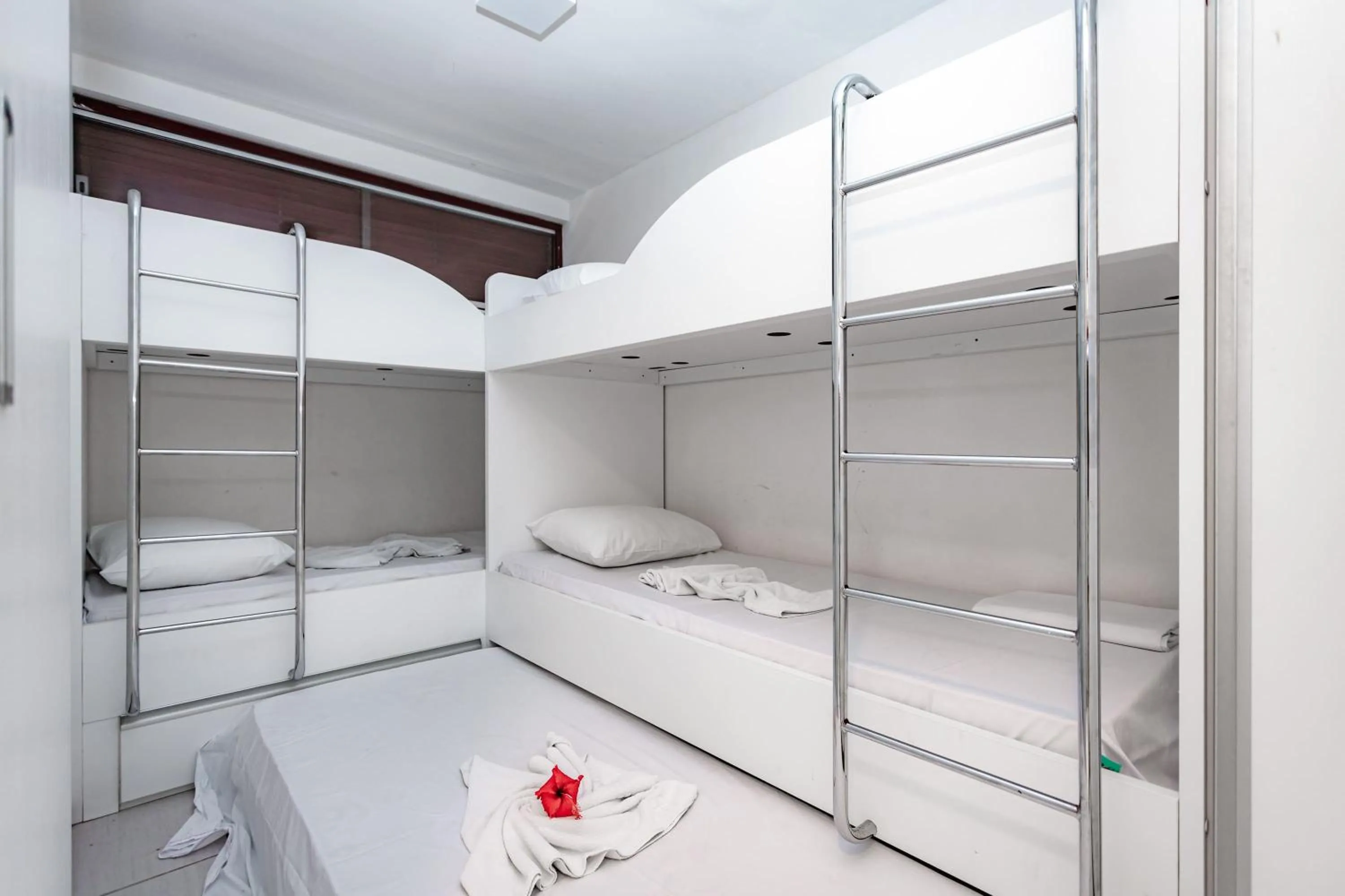 Bed in Nannai Residence by AFT