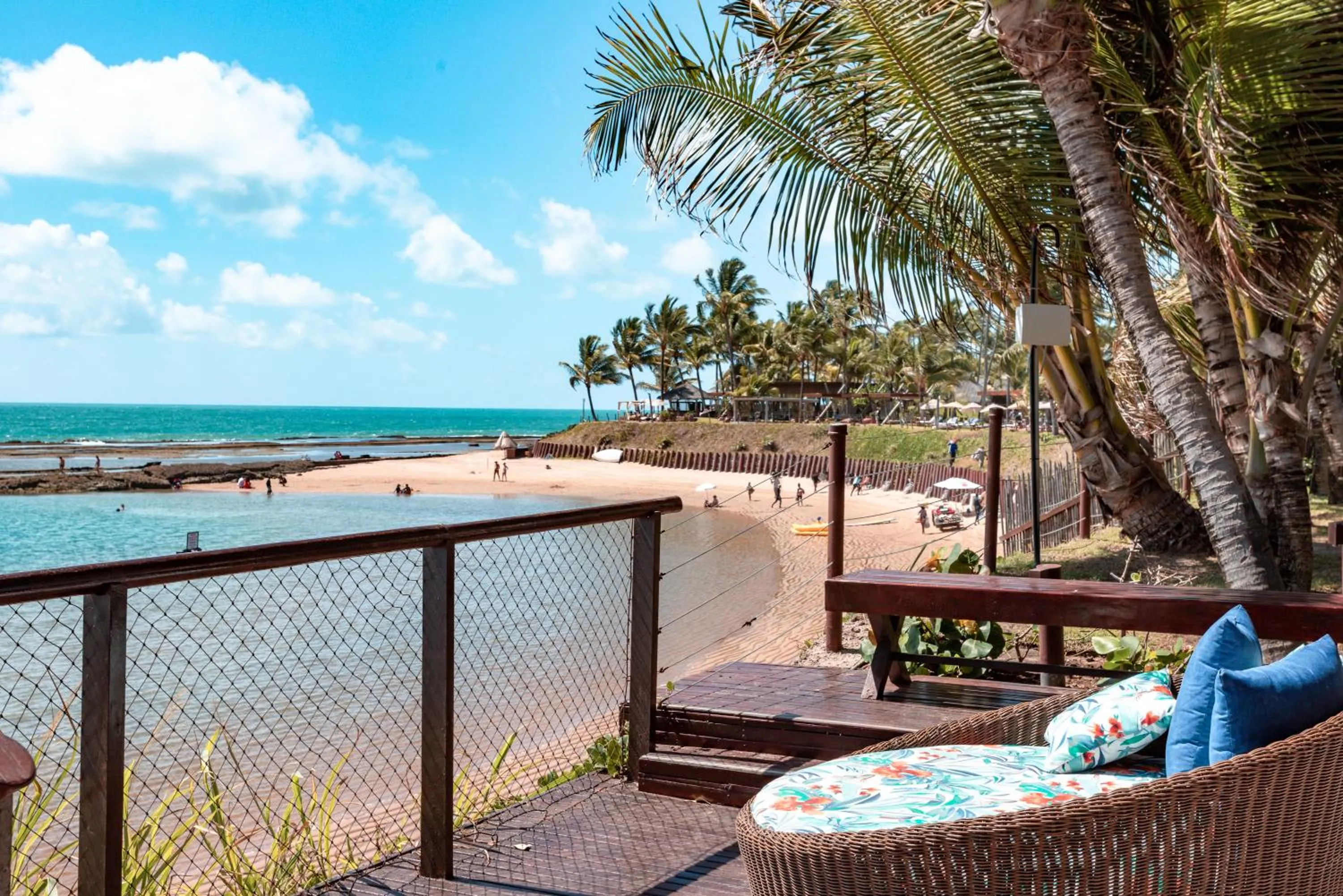 Beach in Nannai Residence by AFT