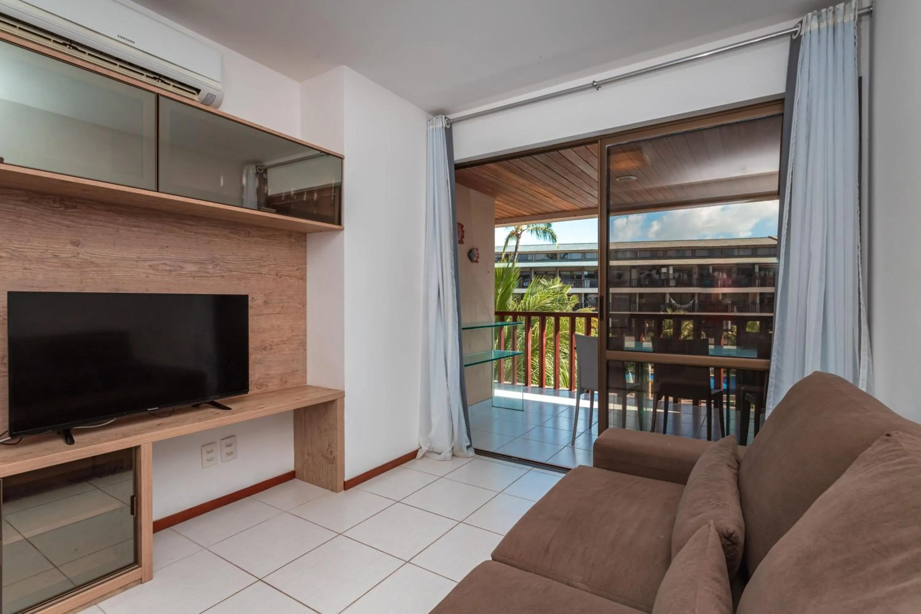 Nannai Residence by AFT