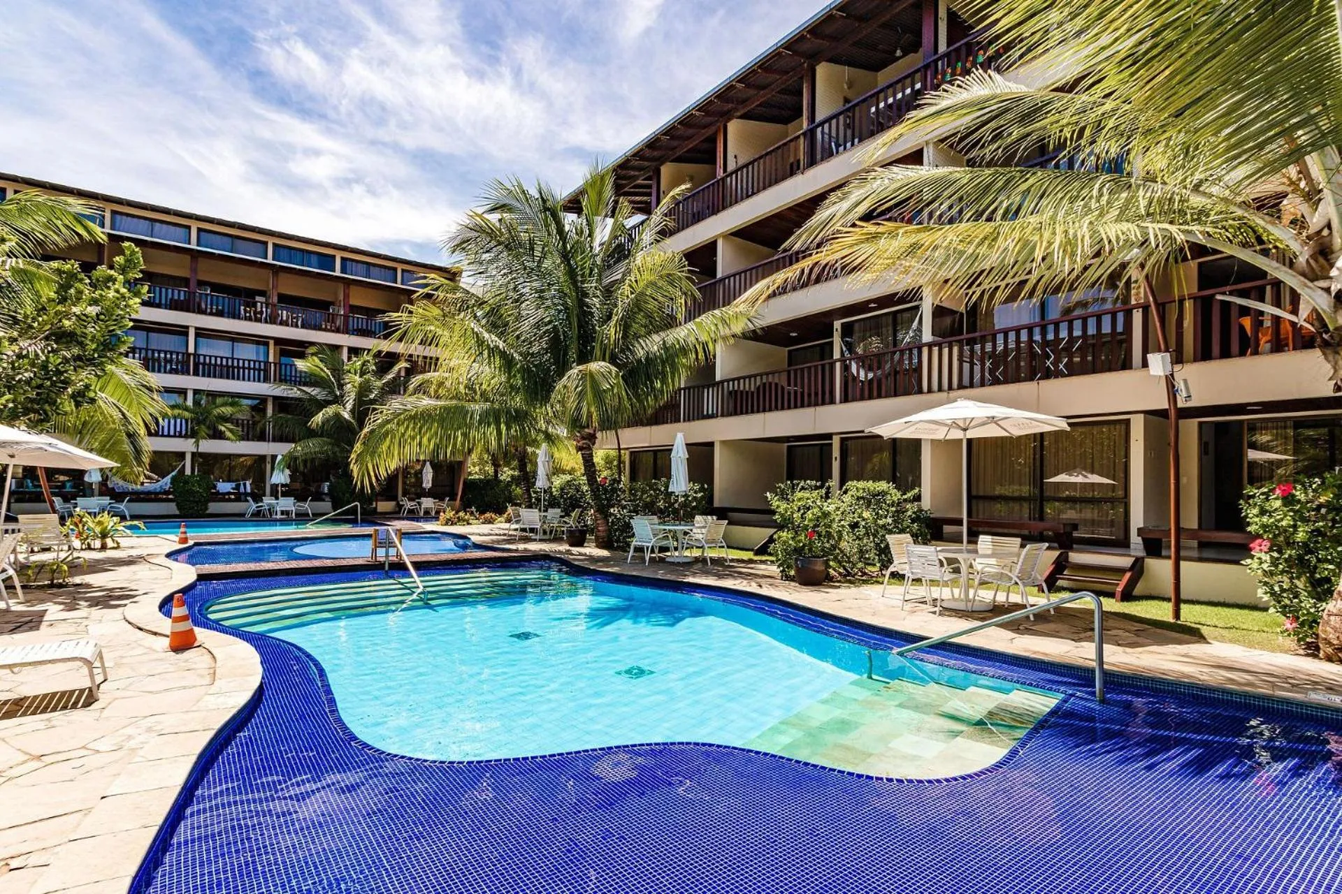 Property building in Nannai Residence by AFT