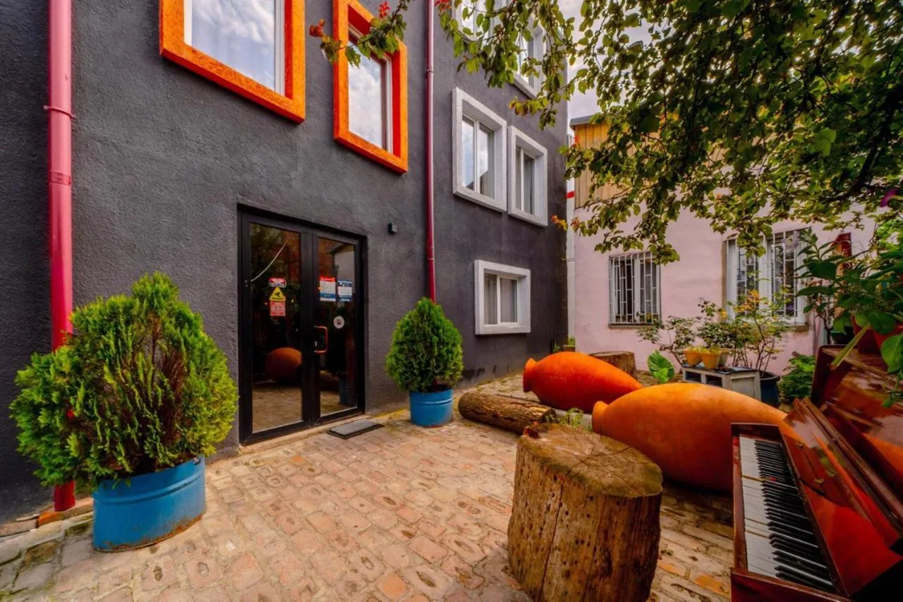 Garden view in Hotel Tato & CoWorking space