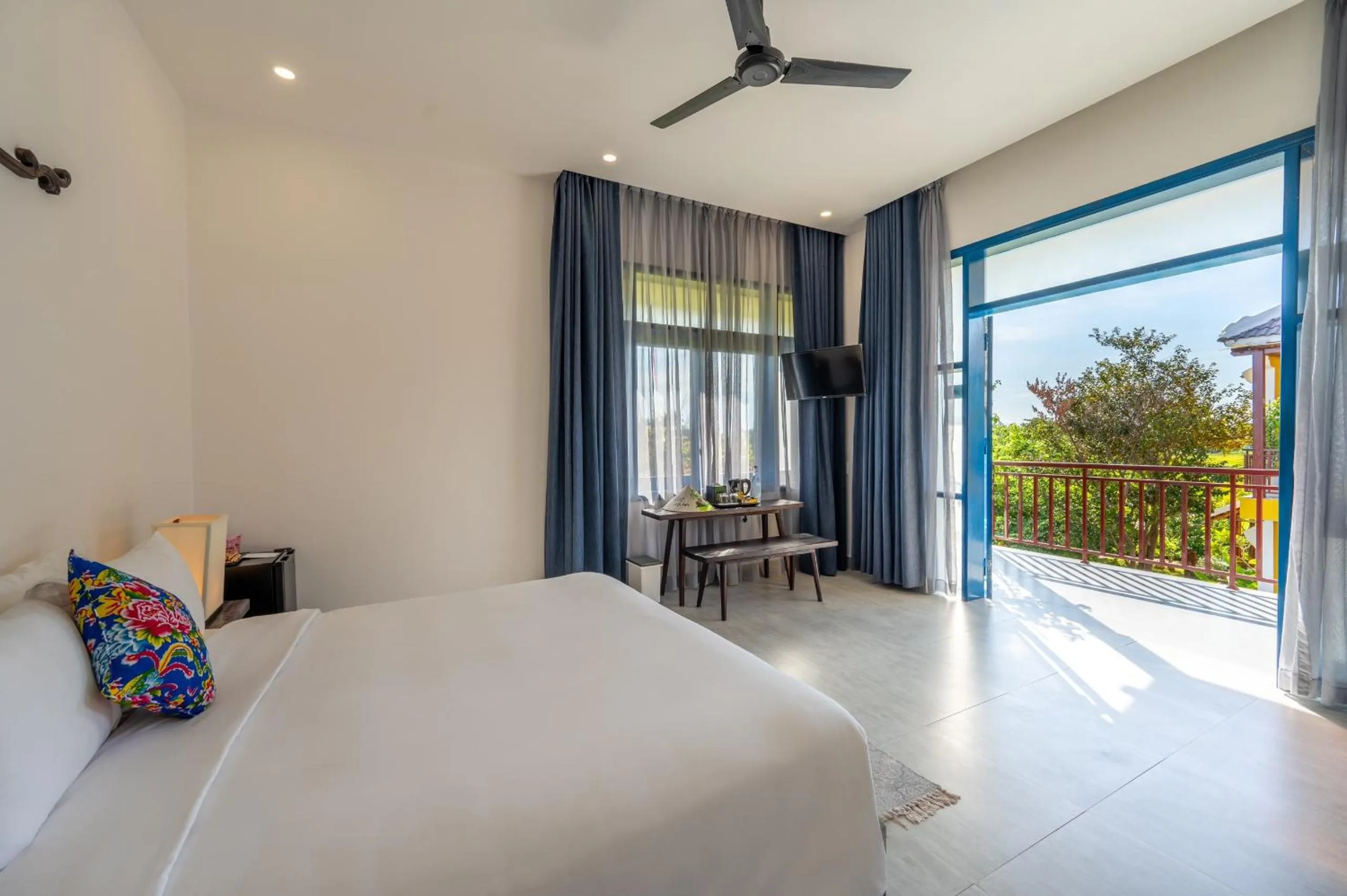 View (from property/room), Bed in Chez Mimosa Rice Field Retreat