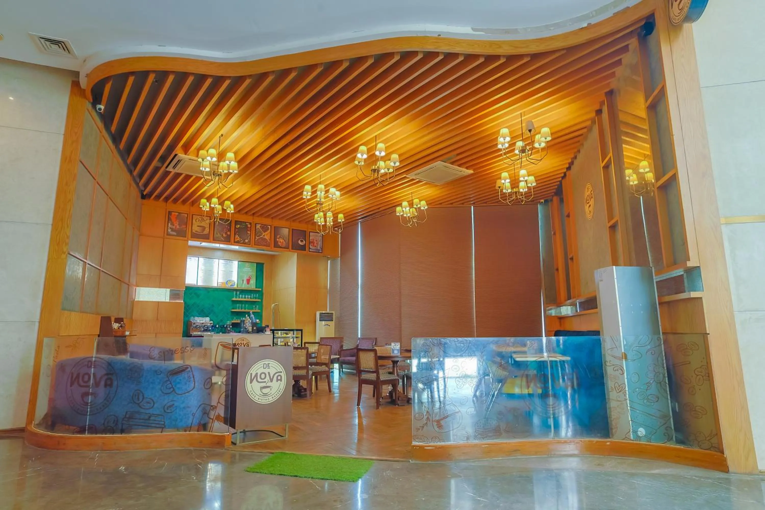 Coffee/tea facilities in Hotel Livbox at Supernova