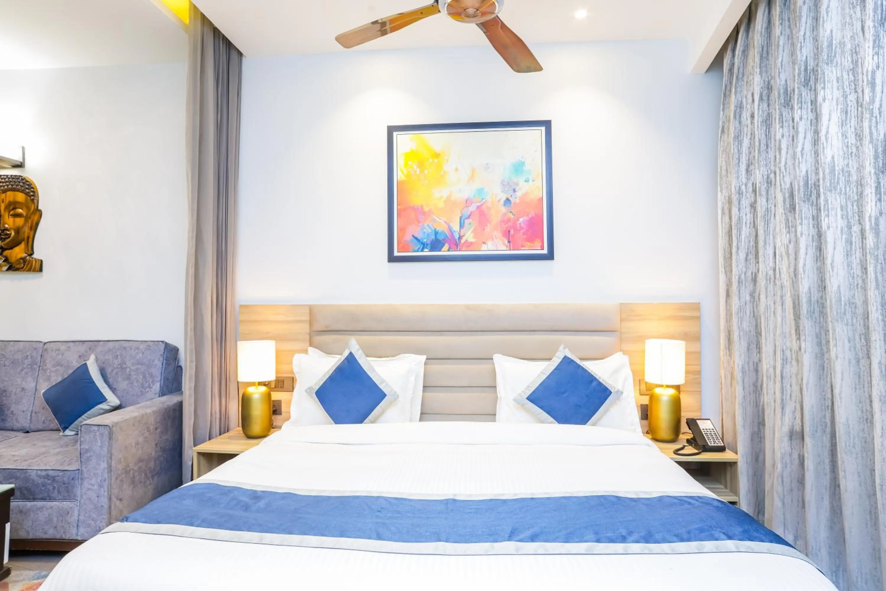 Bedroom, Bed in Hotel Livbox at Supernova