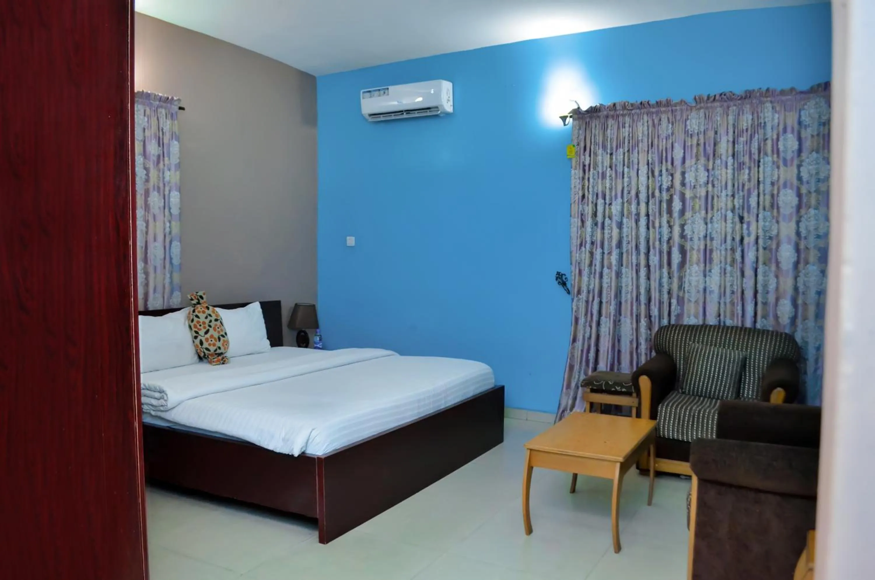 PROXIMA INN
