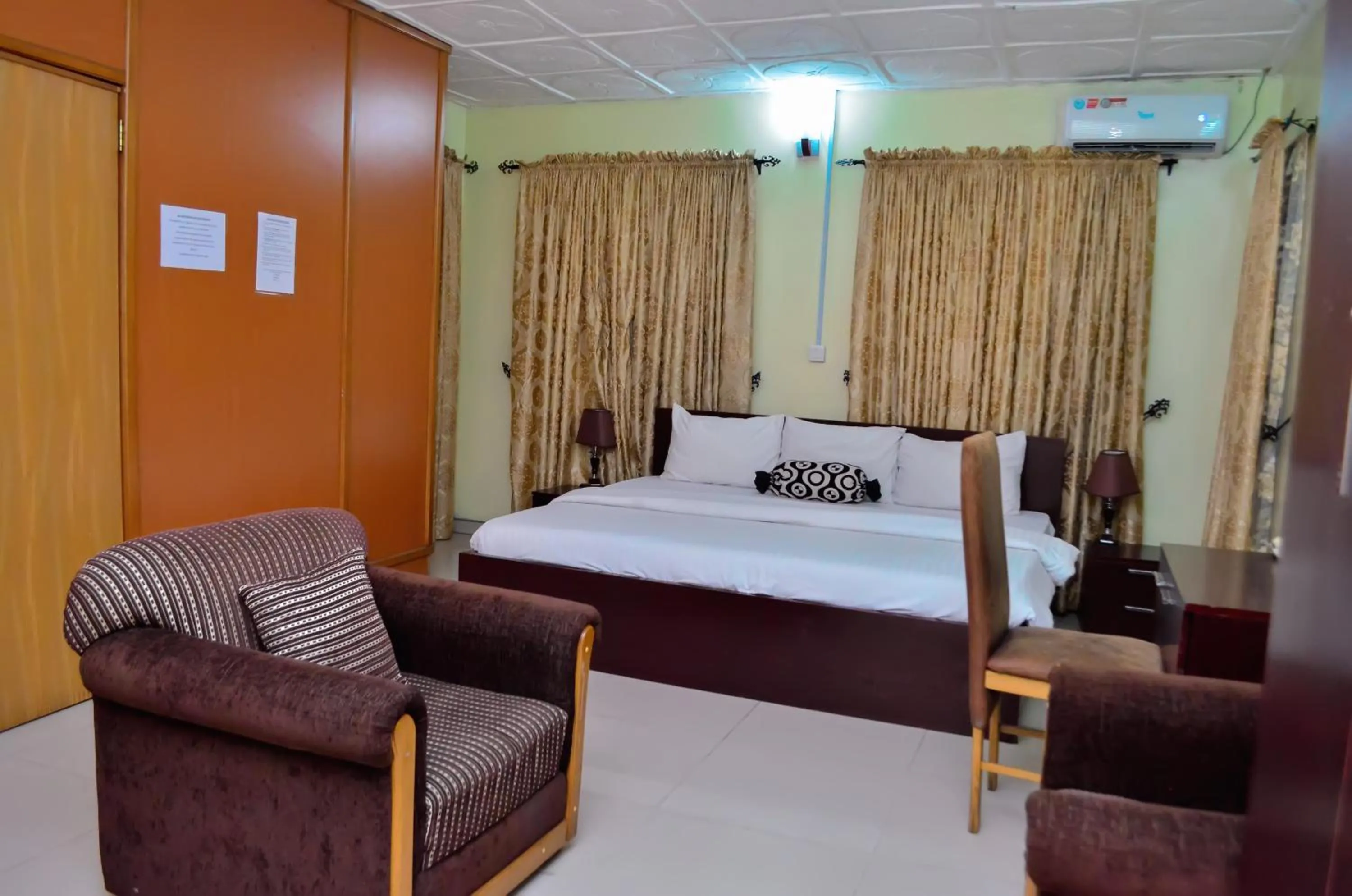 PROXIMA INN