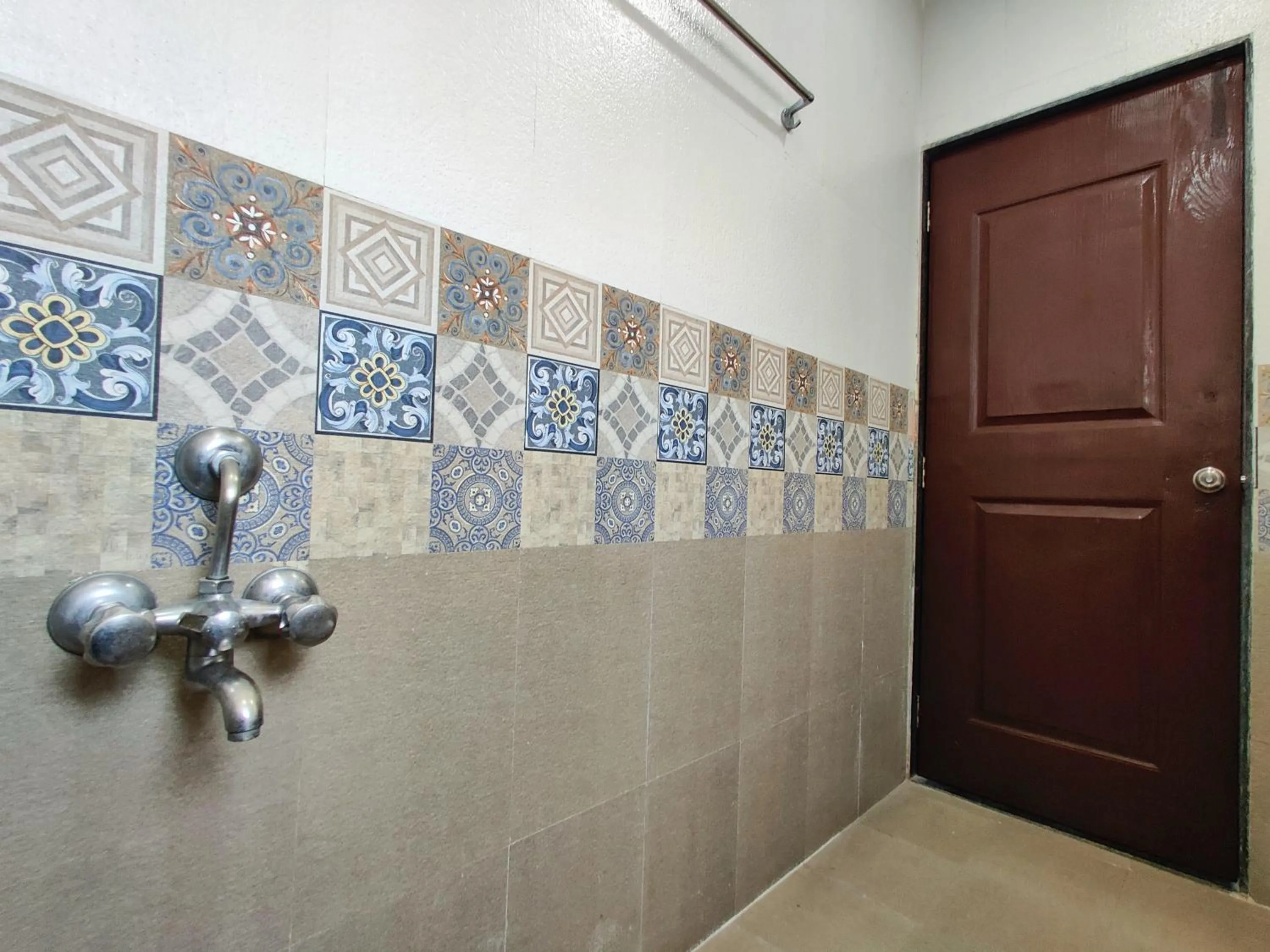 Bathroom in Golden Chariot Hotel Daman