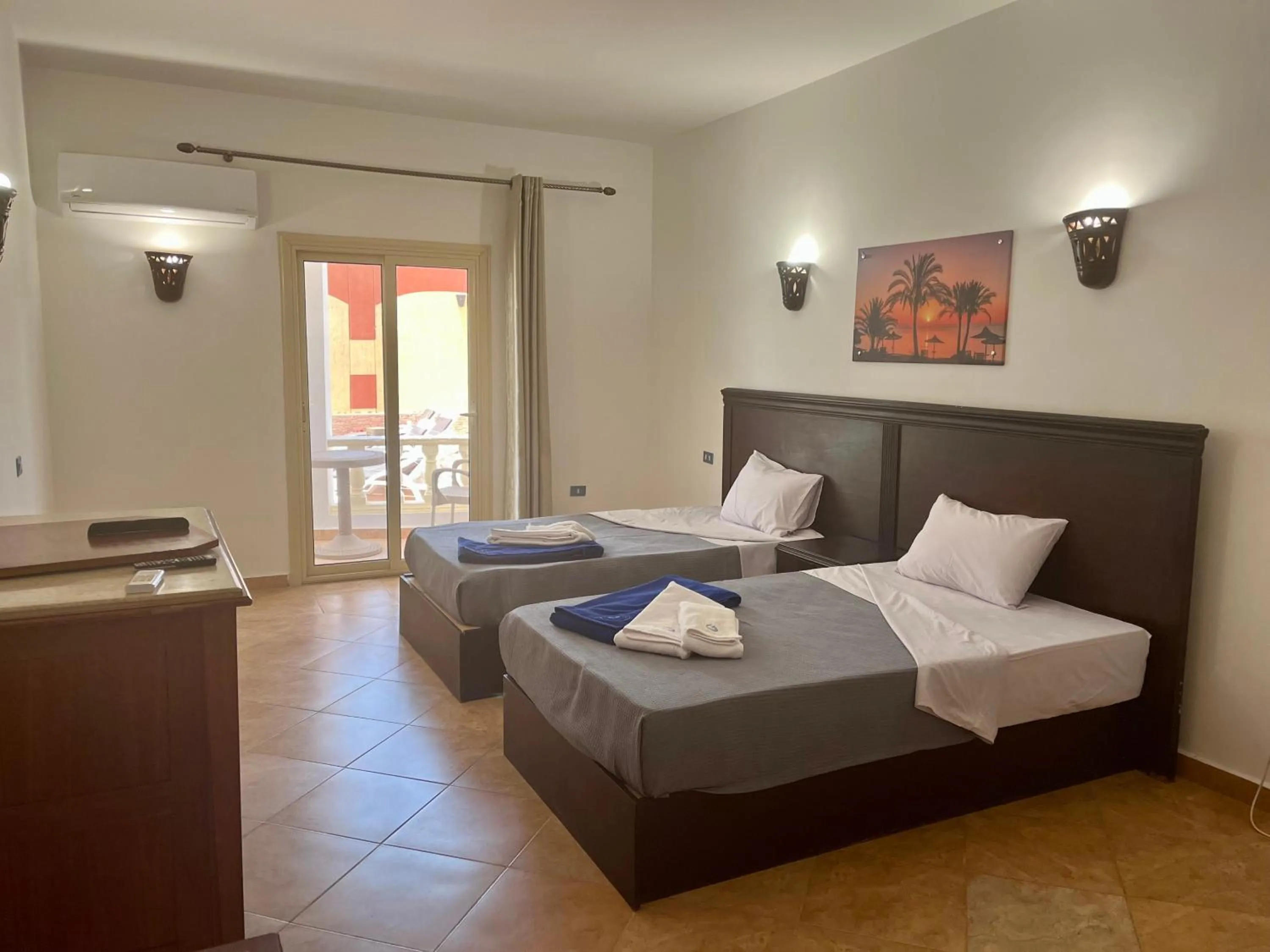 Photo of the whole room in Star House Hotel