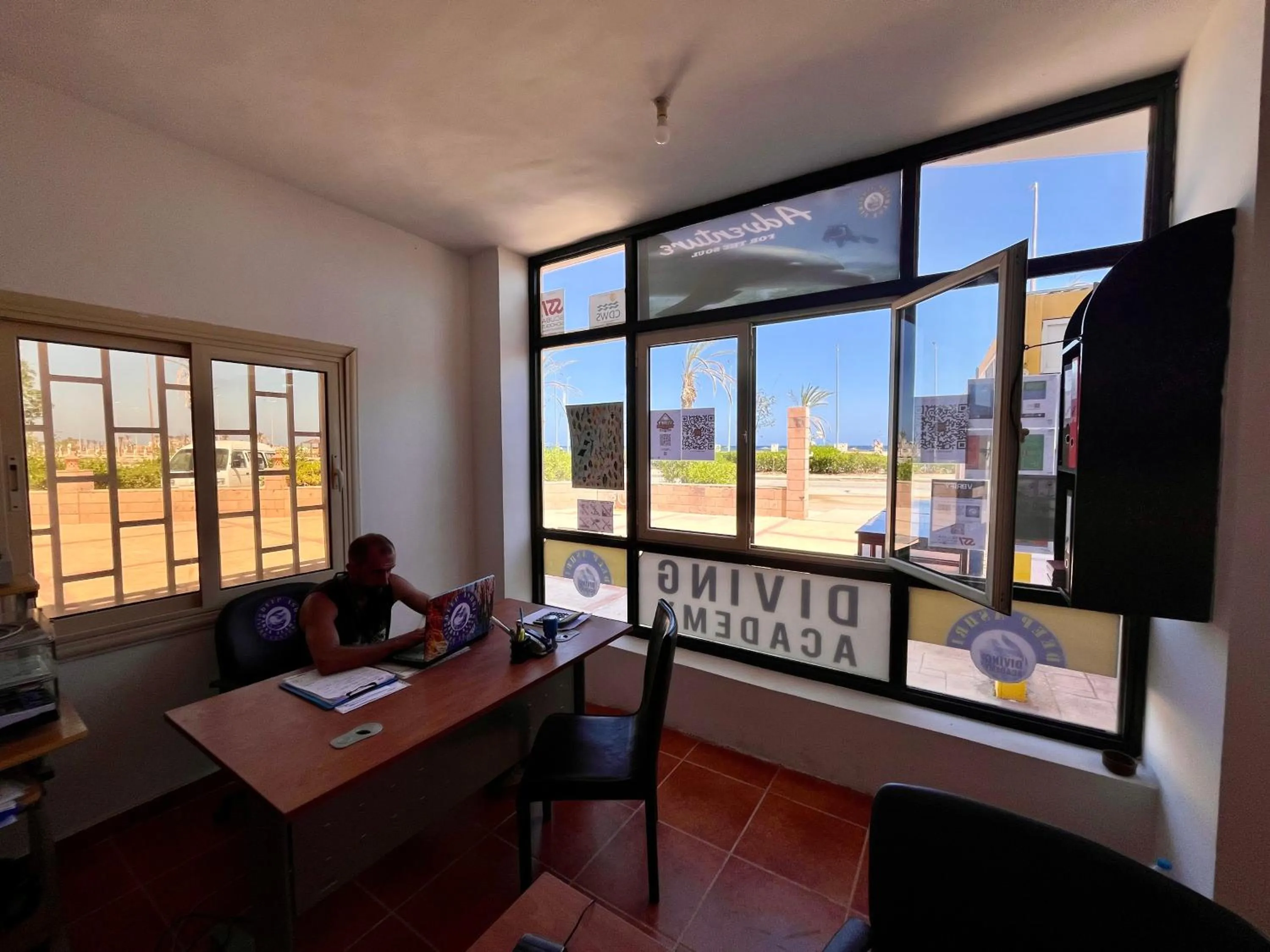 Diving in Star House Hotel