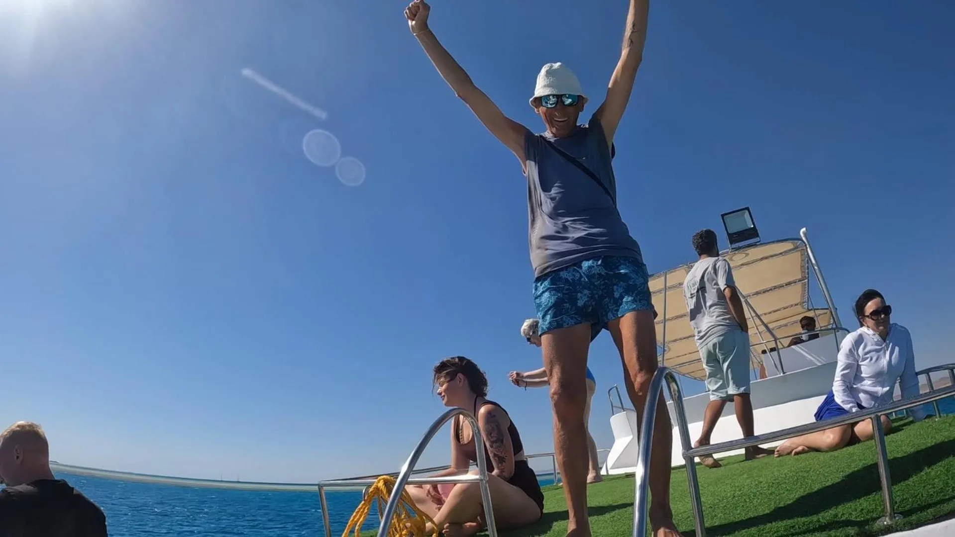Snorkeling in Star House Hotel