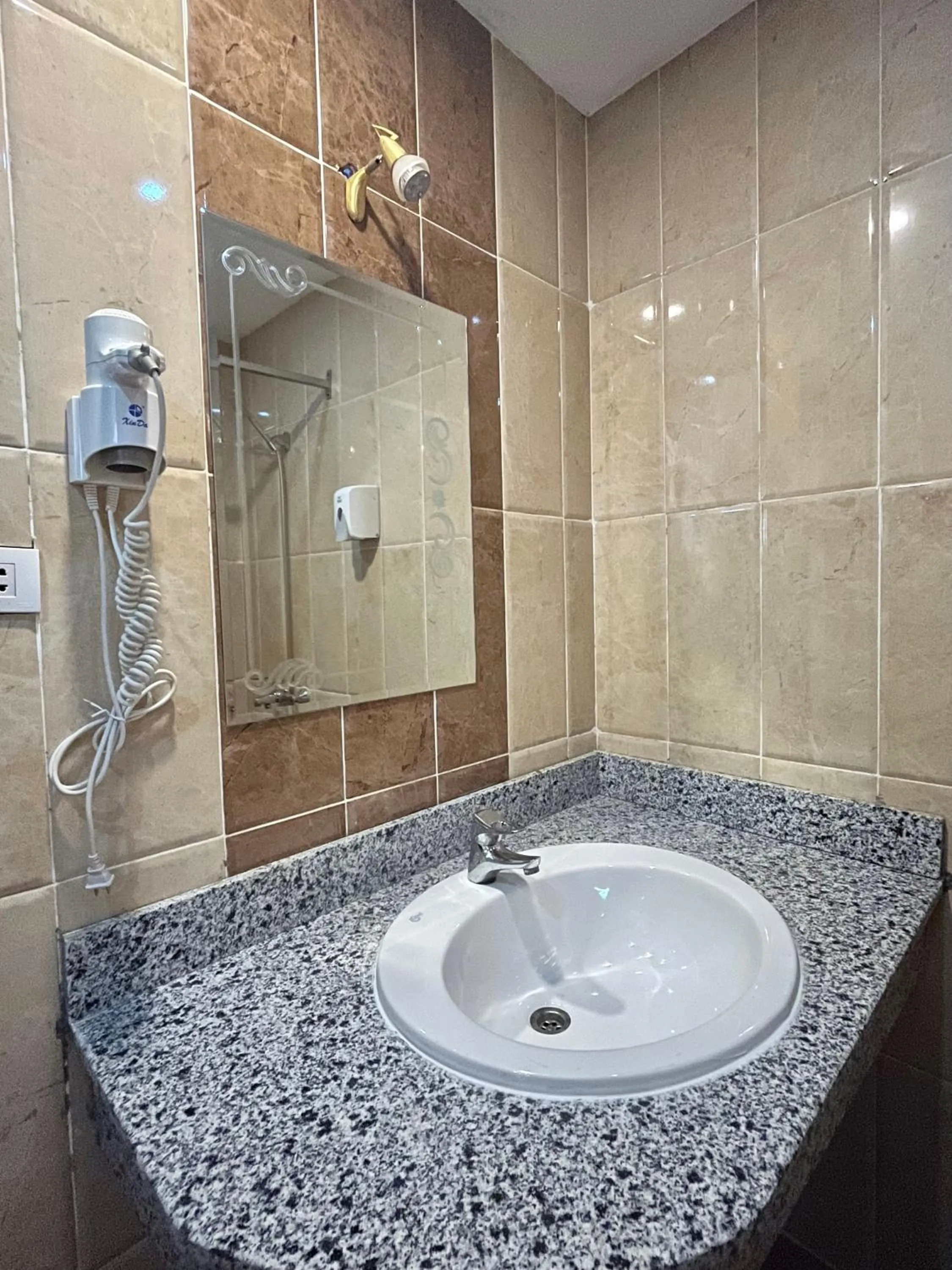 Shower in Star House Hotel