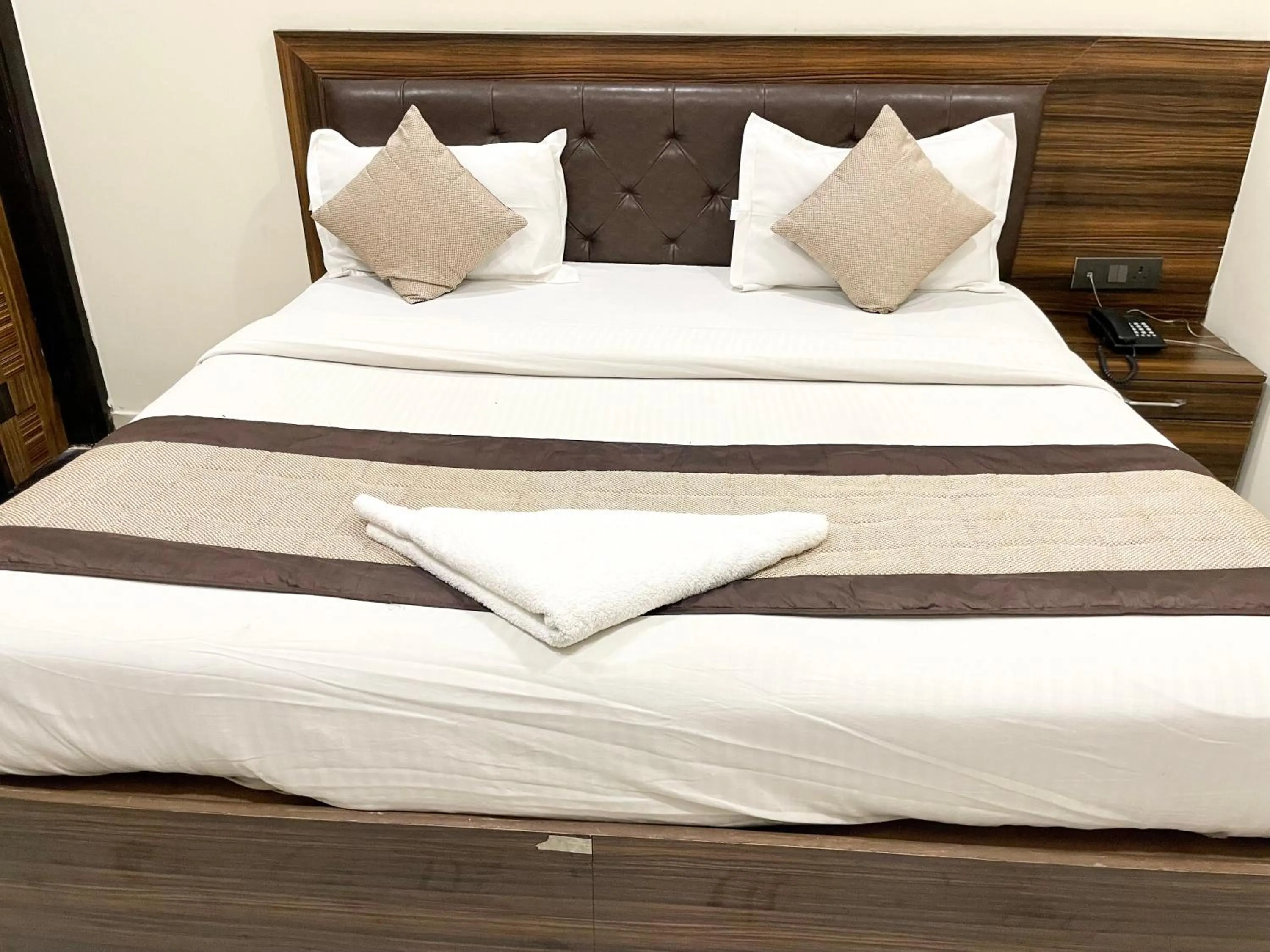 Bed in The Grand Suite-70