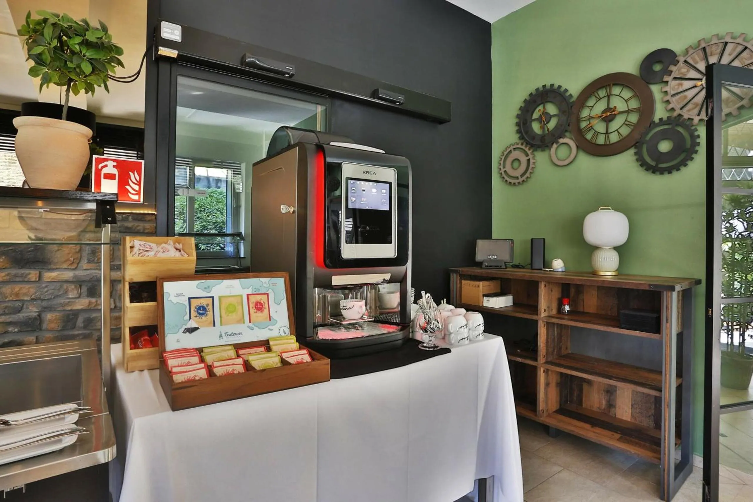 Breakfast in Hotel L'ermitage