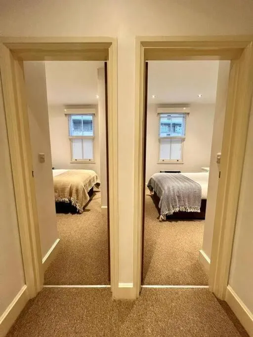 Spacious 2Bed/2Bath Flat next to London Eye
