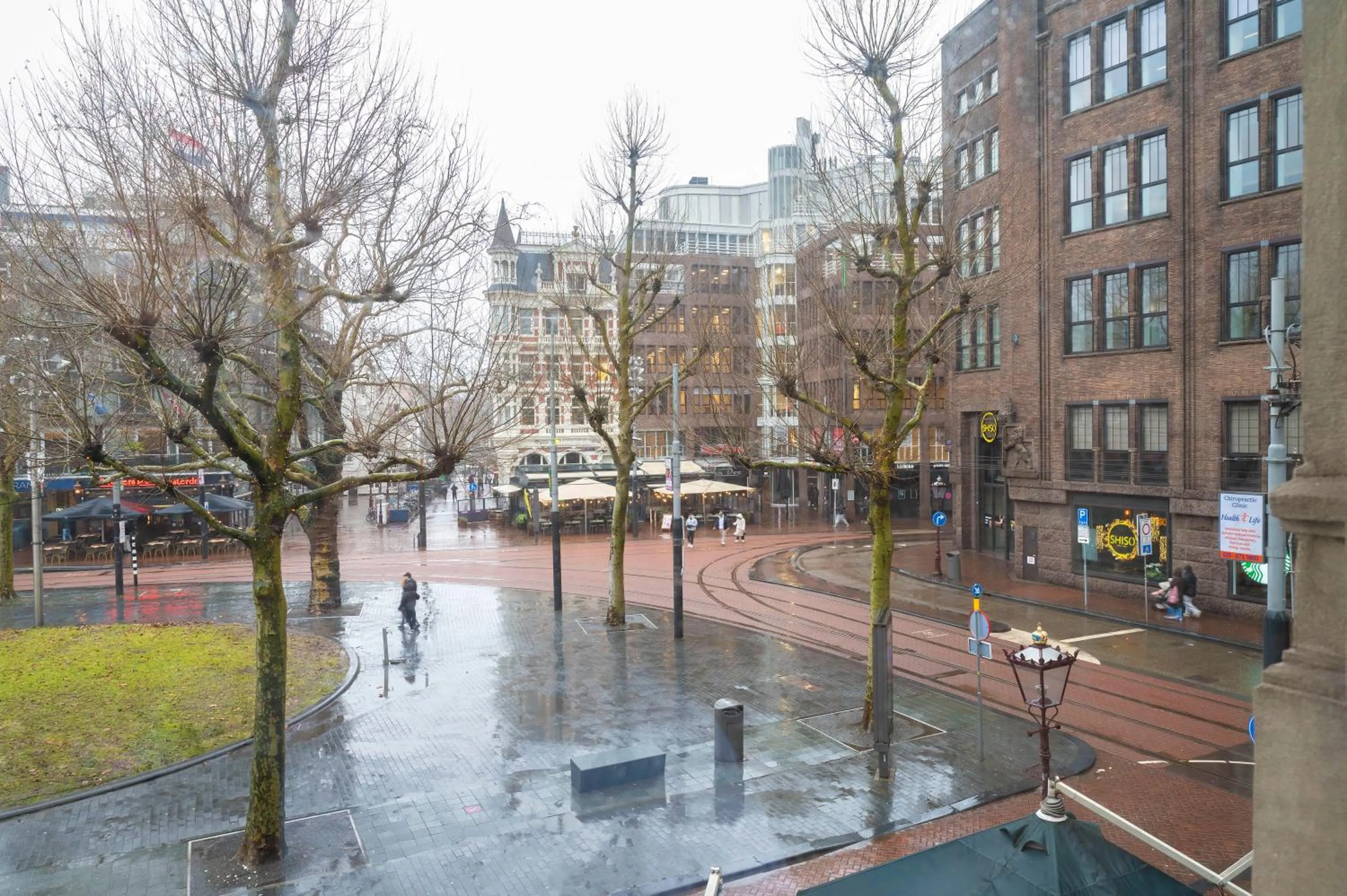 Day in City Hotel Rembrandt Square - Just renovated