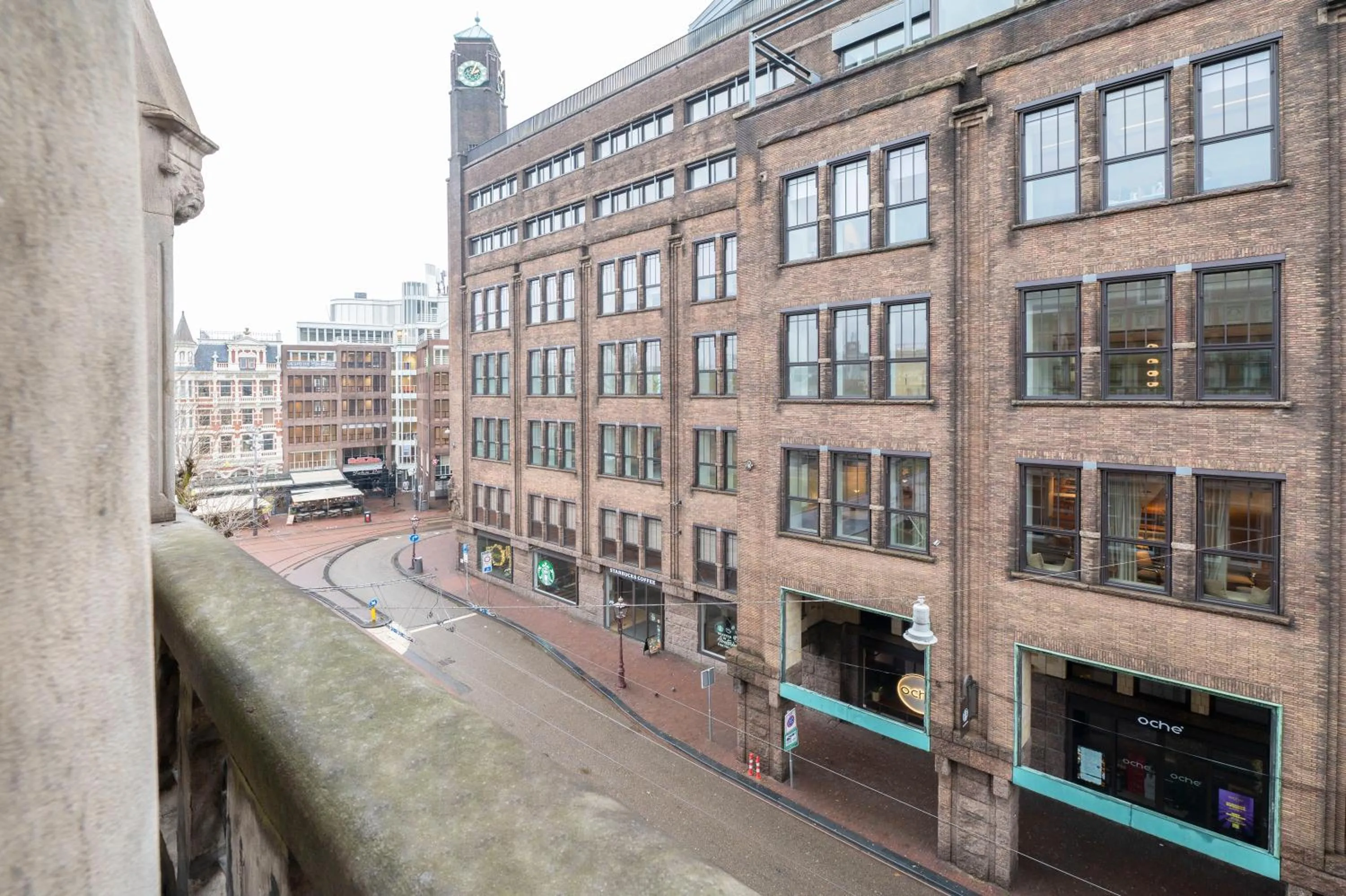 Day in City Hotel Rembrandt Square - Just renovated